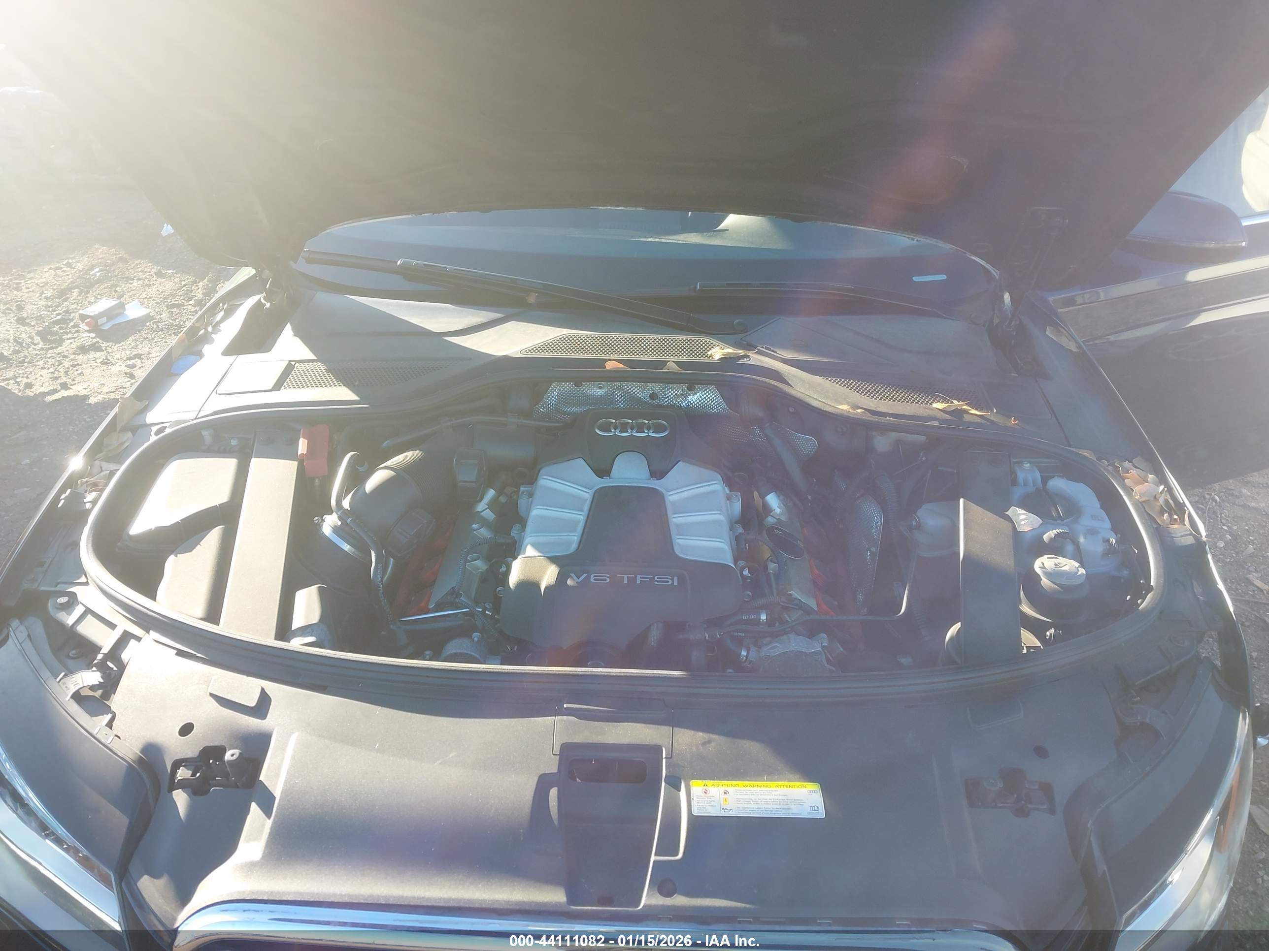 AUDI A8 image 10