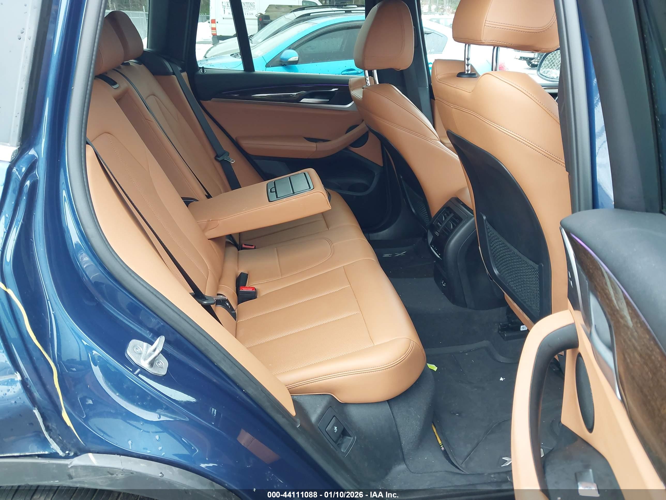 BMW X3 image 8
