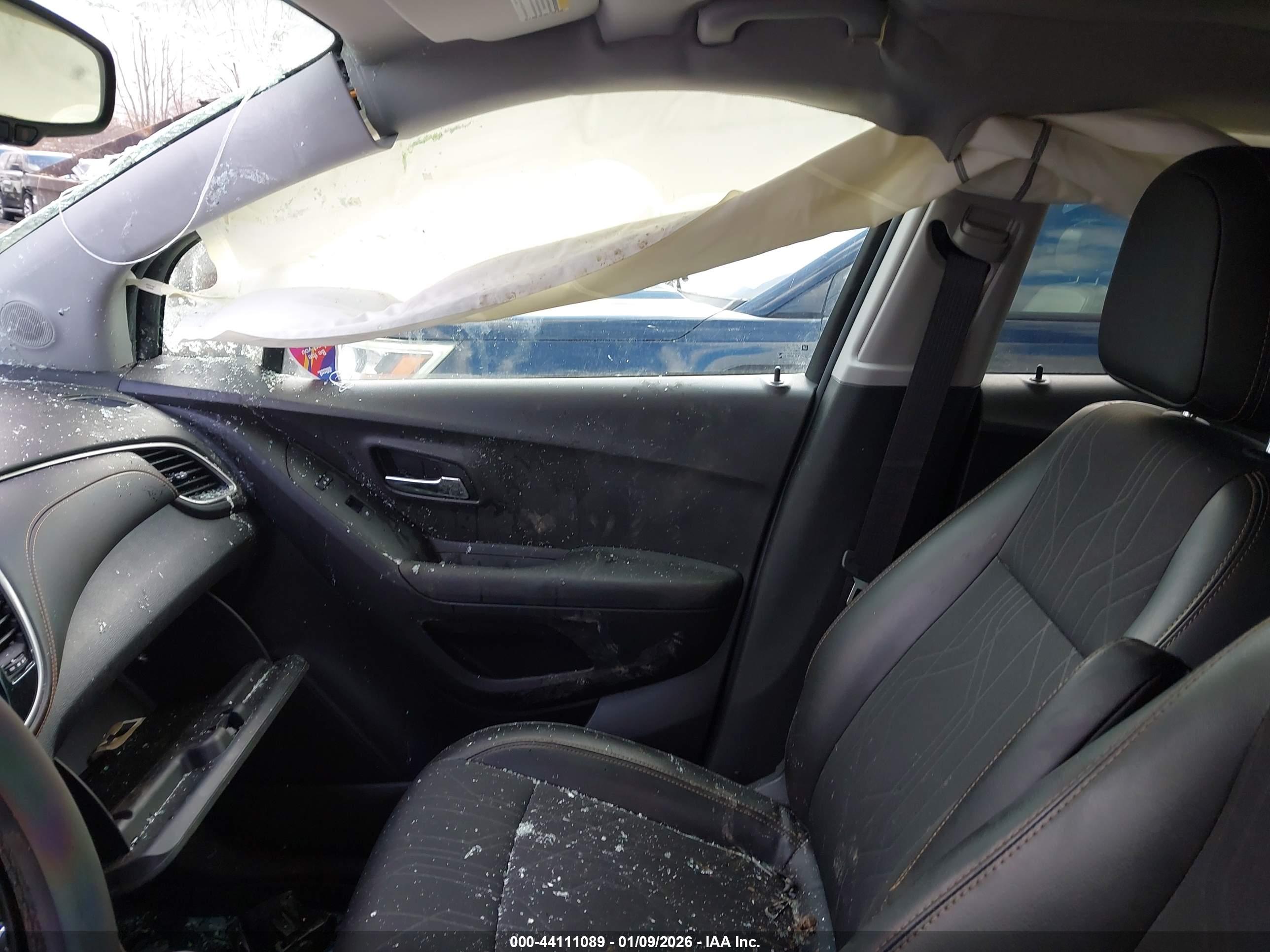 CHEVROLET TRAX image 5