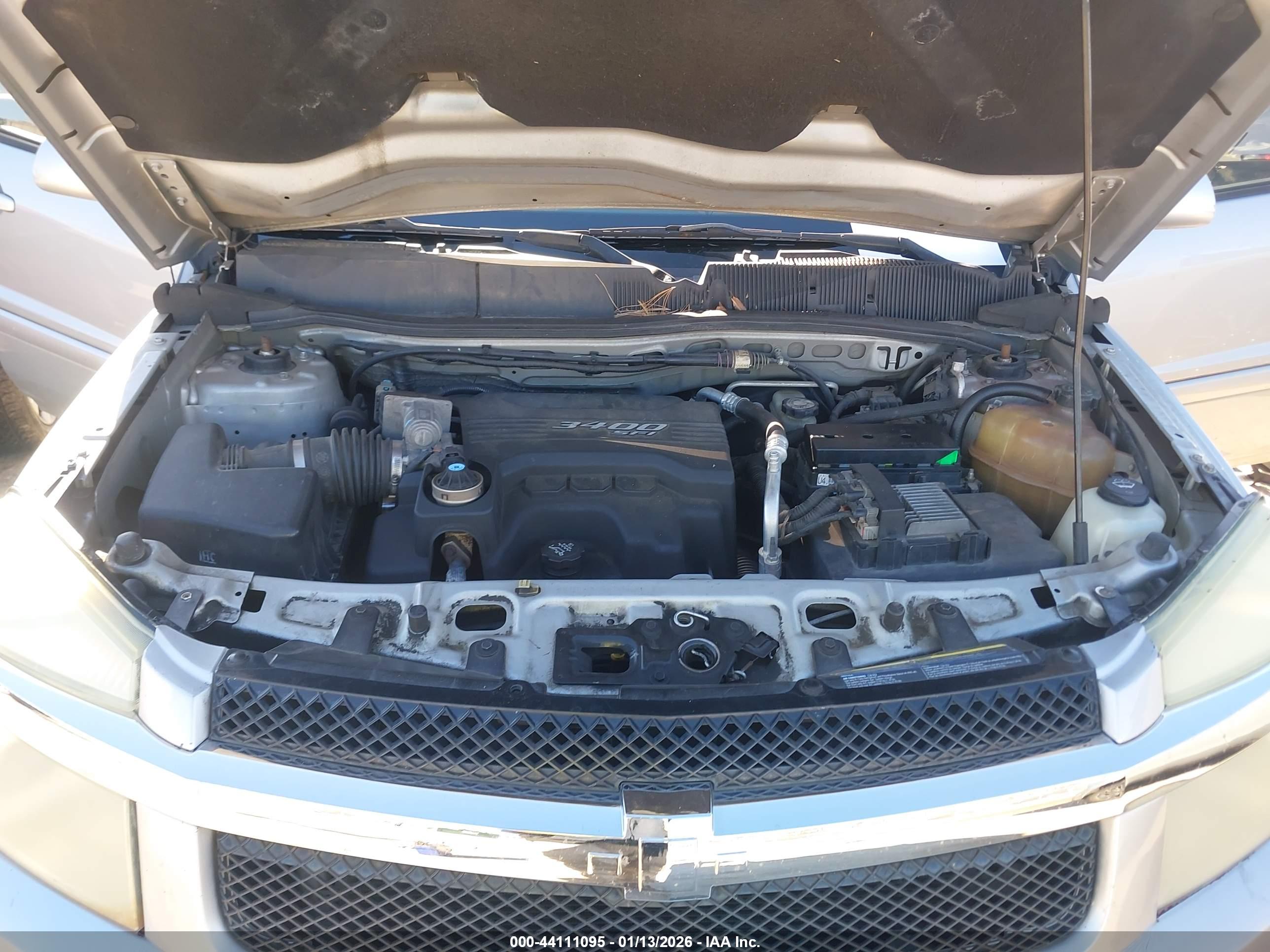 CHEVROLET EQUINOX image 10