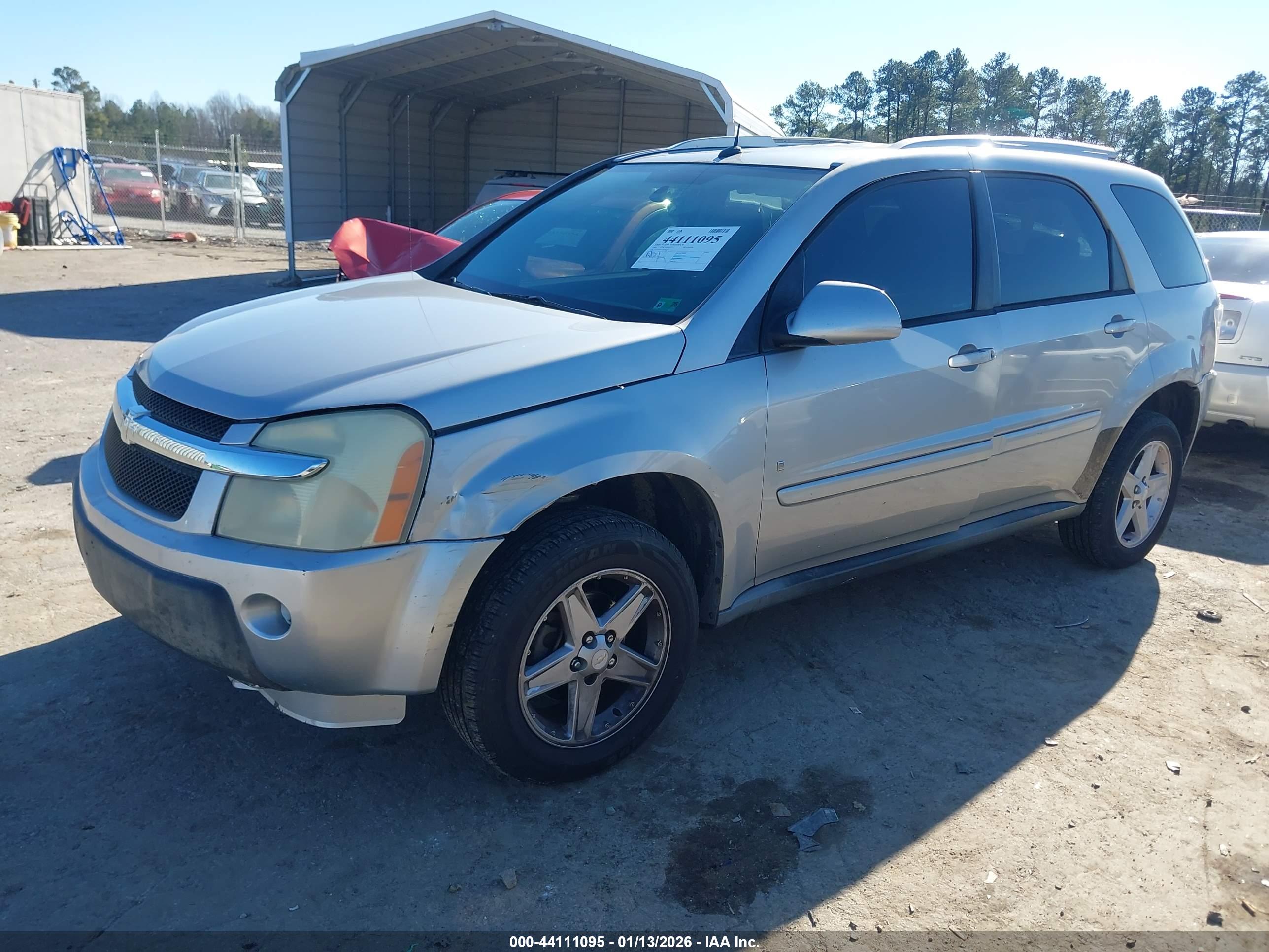 CHEVROLET EQUINOX image 2