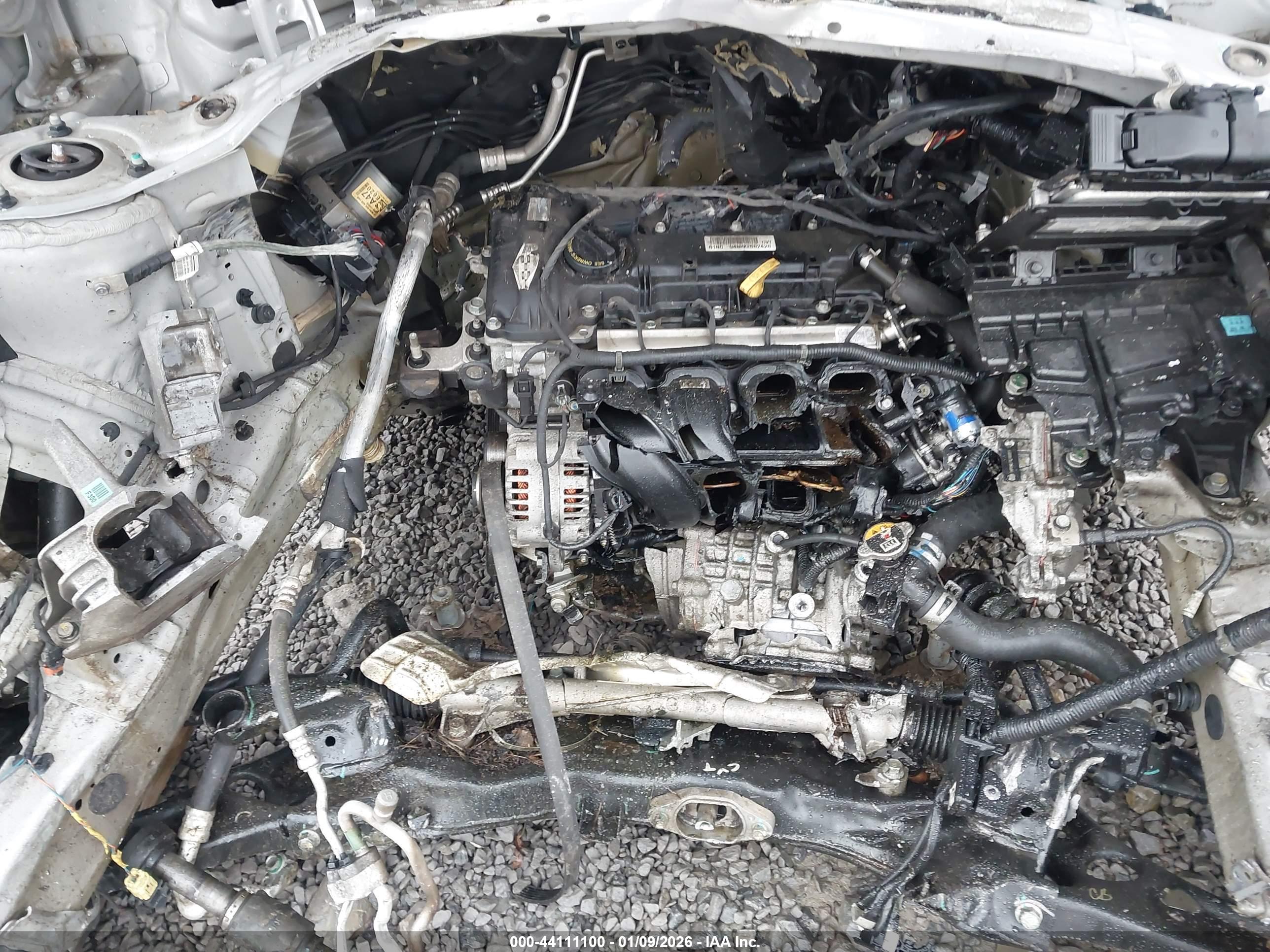 HYUNDAI ELANTRA image 10