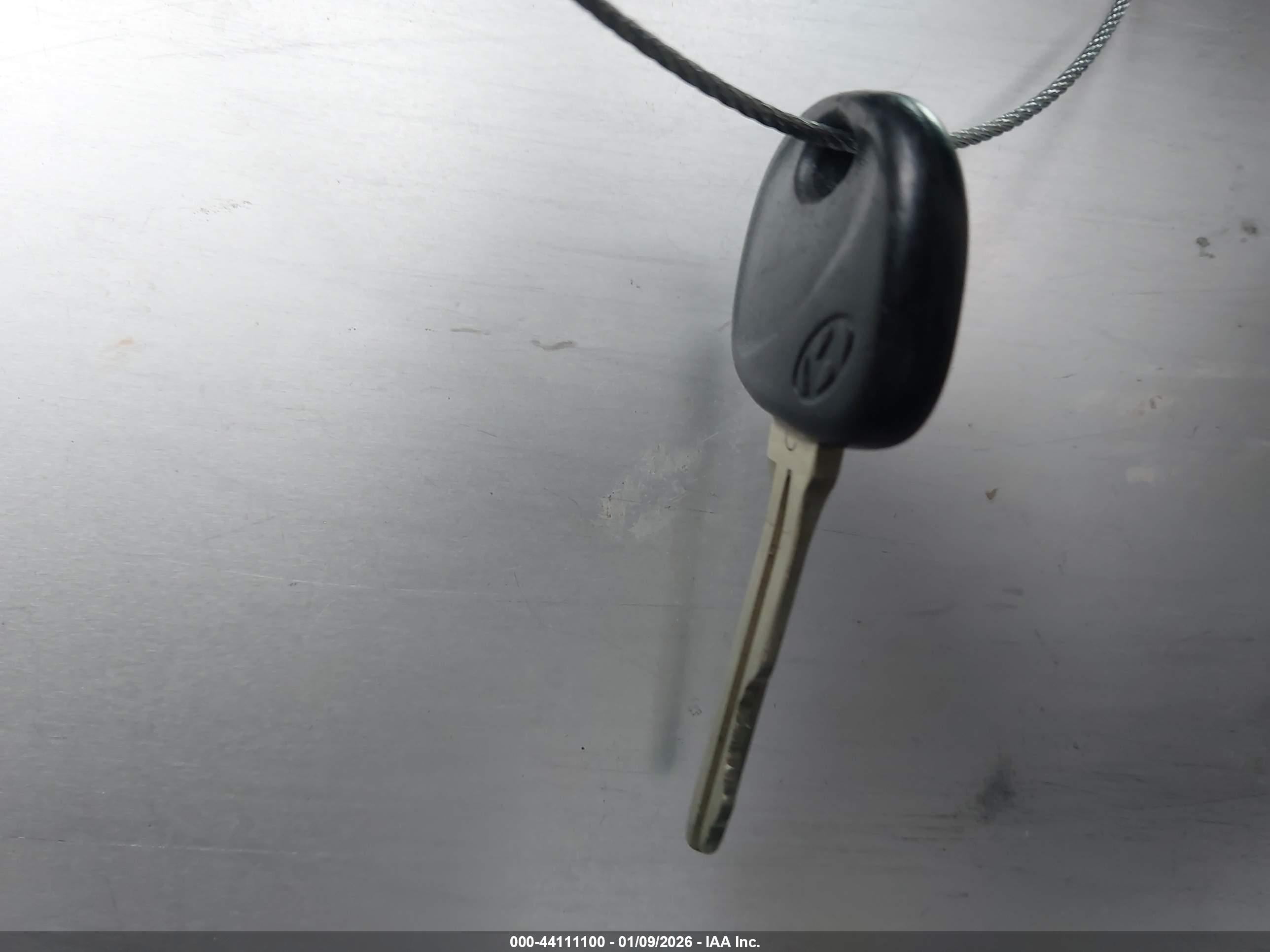 HYUNDAI ELANTRA image 11