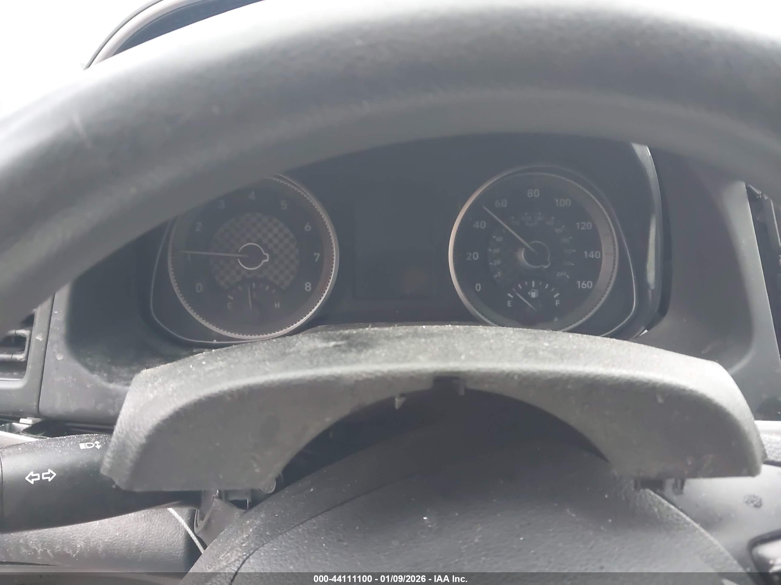 HYUNDAI ELANTRA image 7