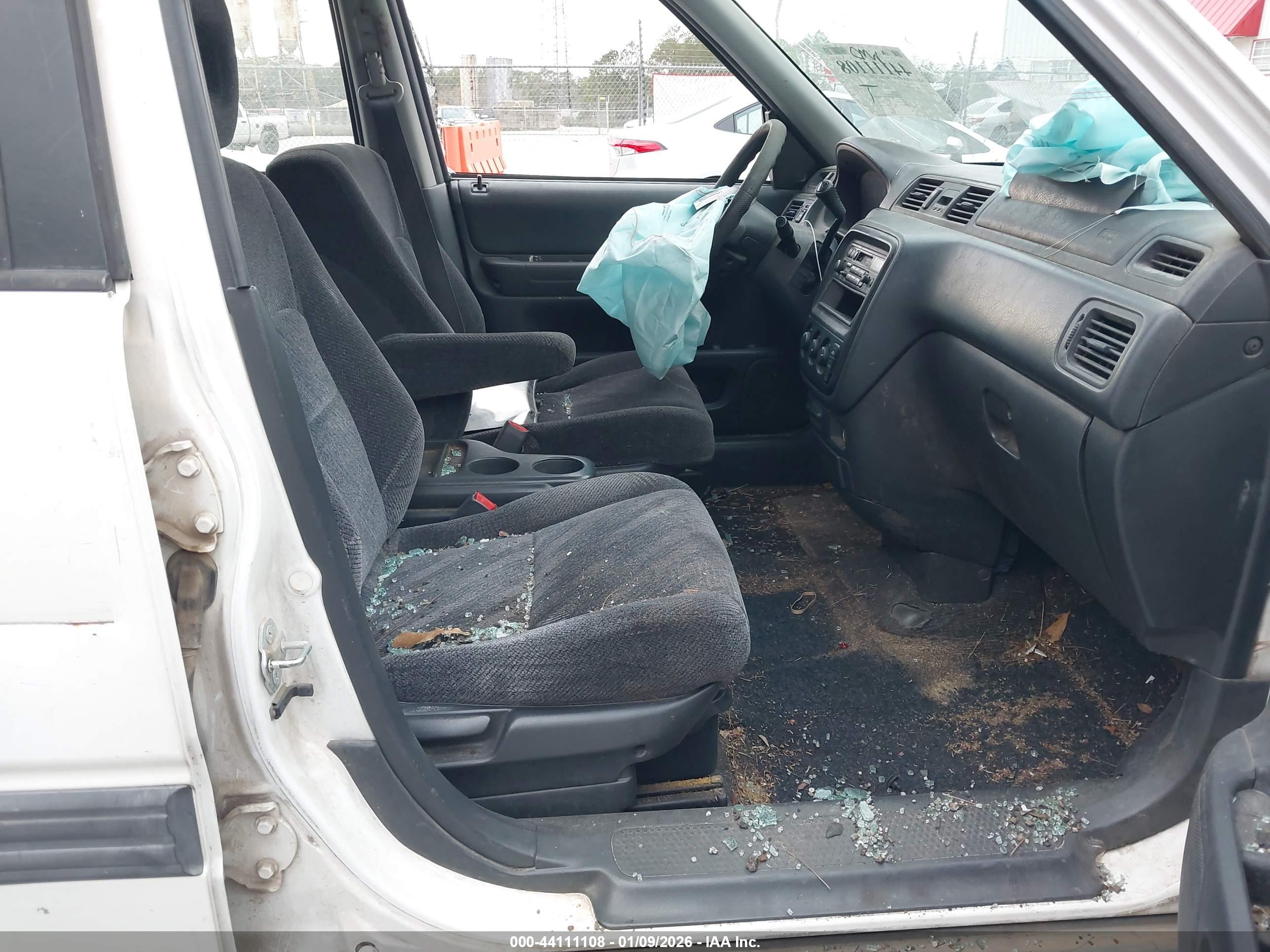 HONDA CR-V image 5