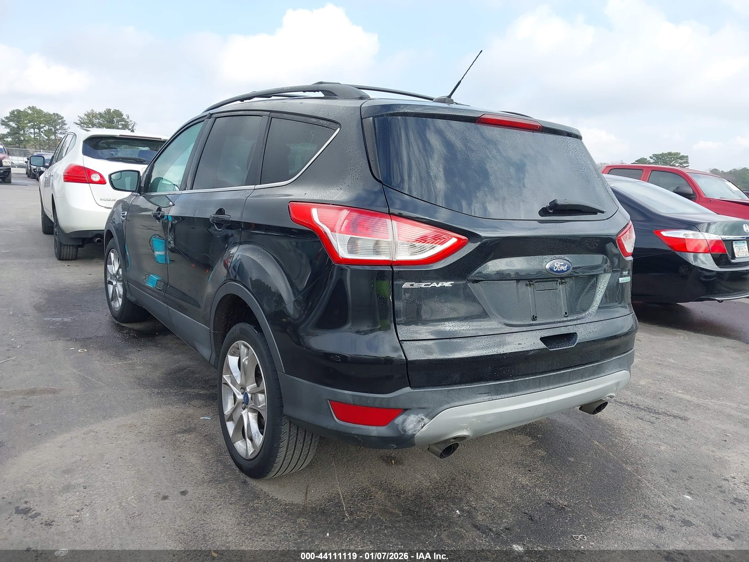 FORD ESCAPE image 3