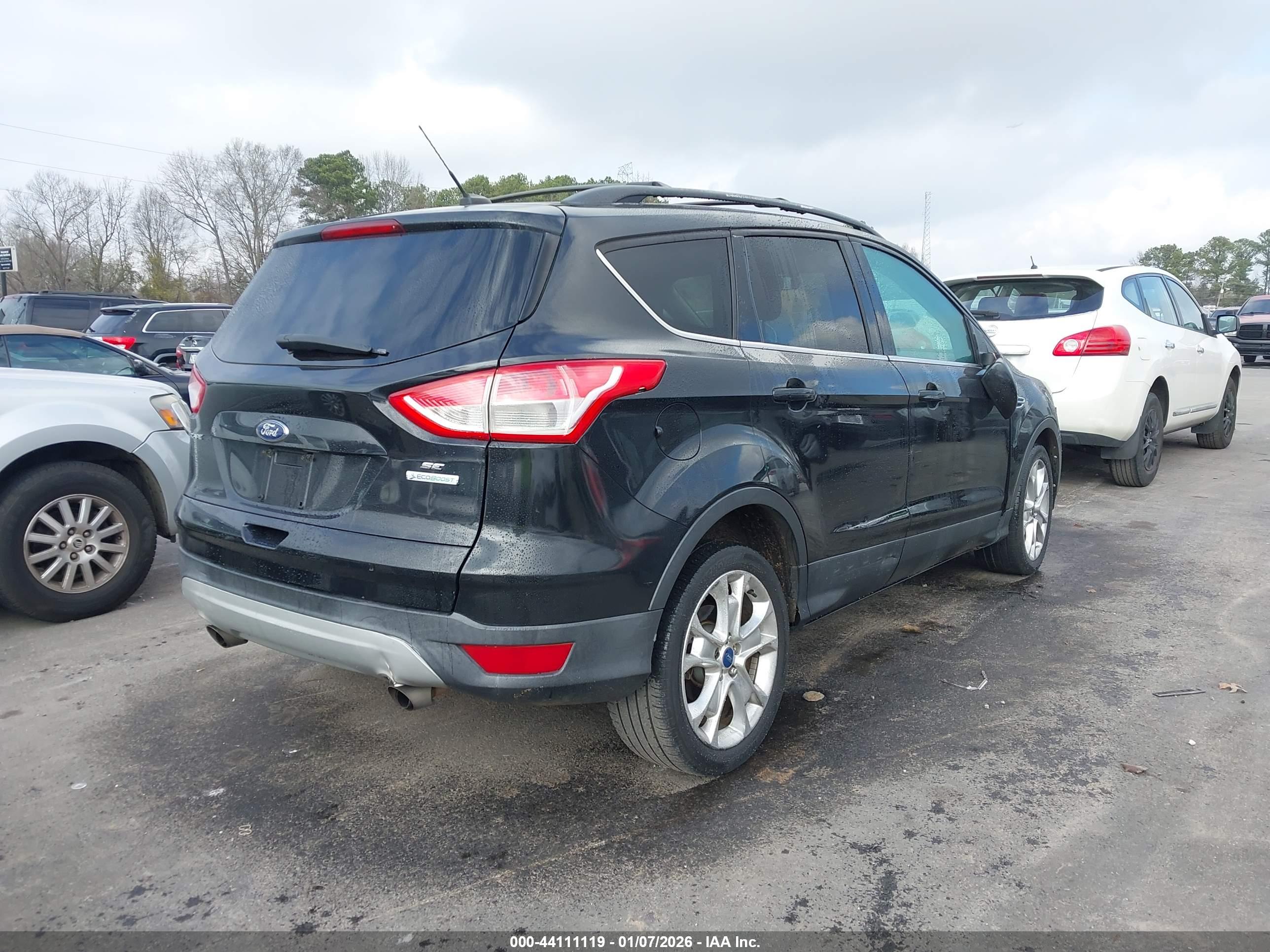 FORD ESCAPE image 4
