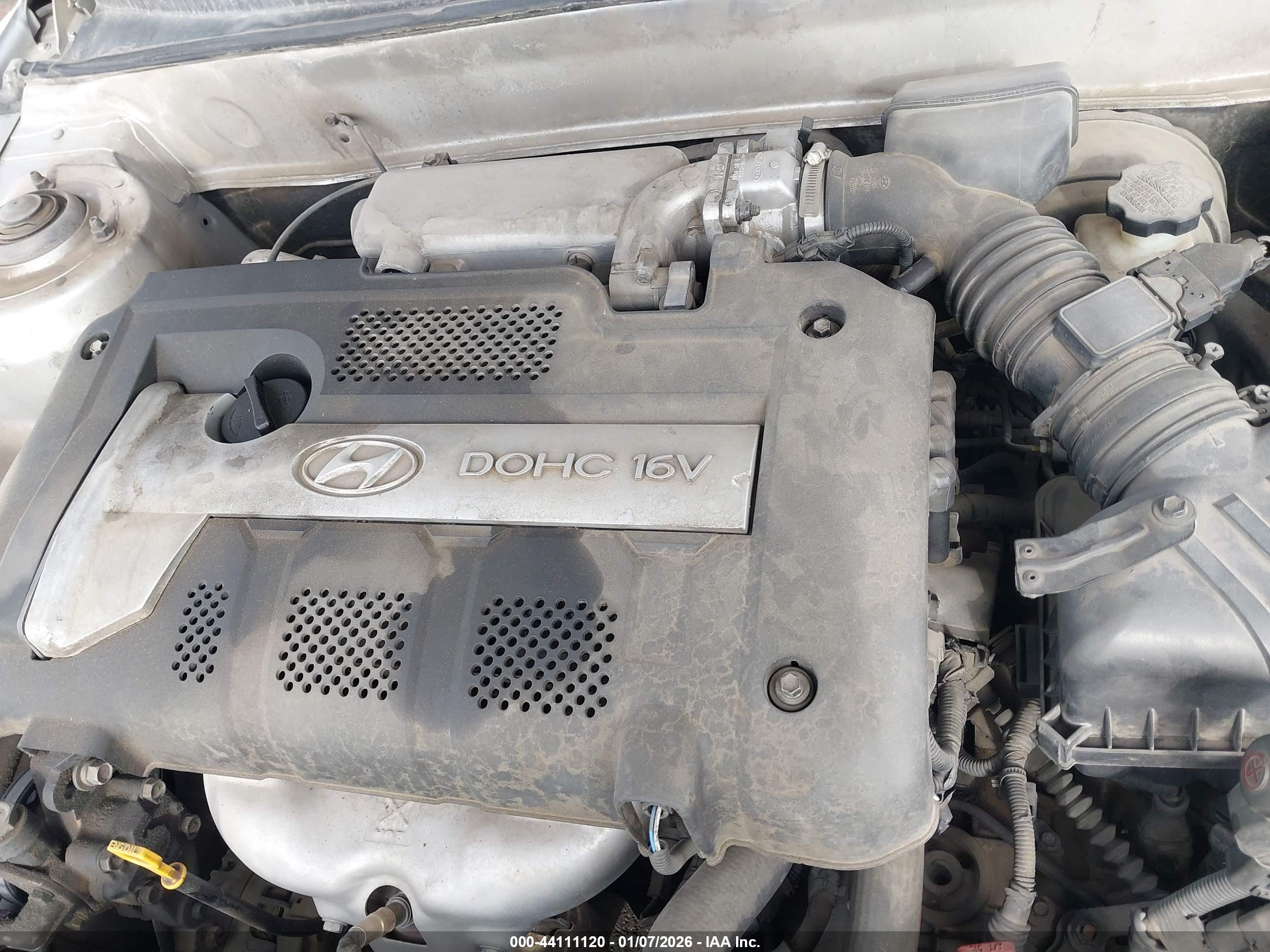 HYUNDAI ELANTRA image 10