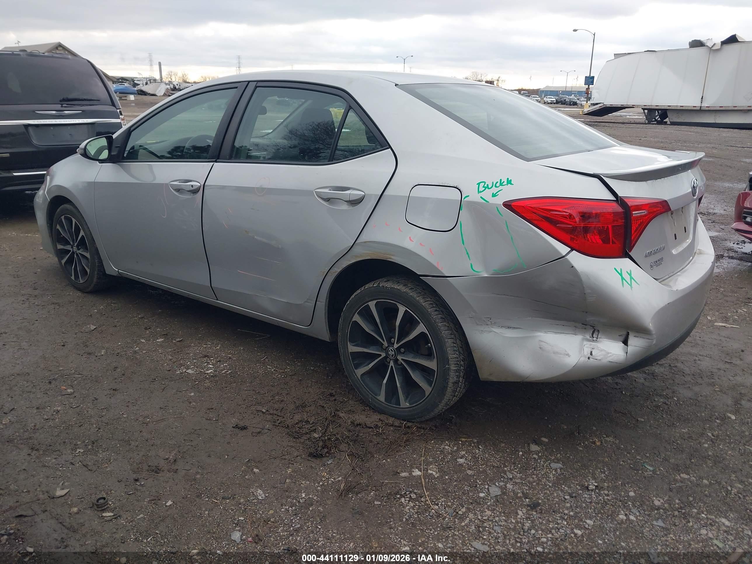 TOYOTA COROLLA image 3