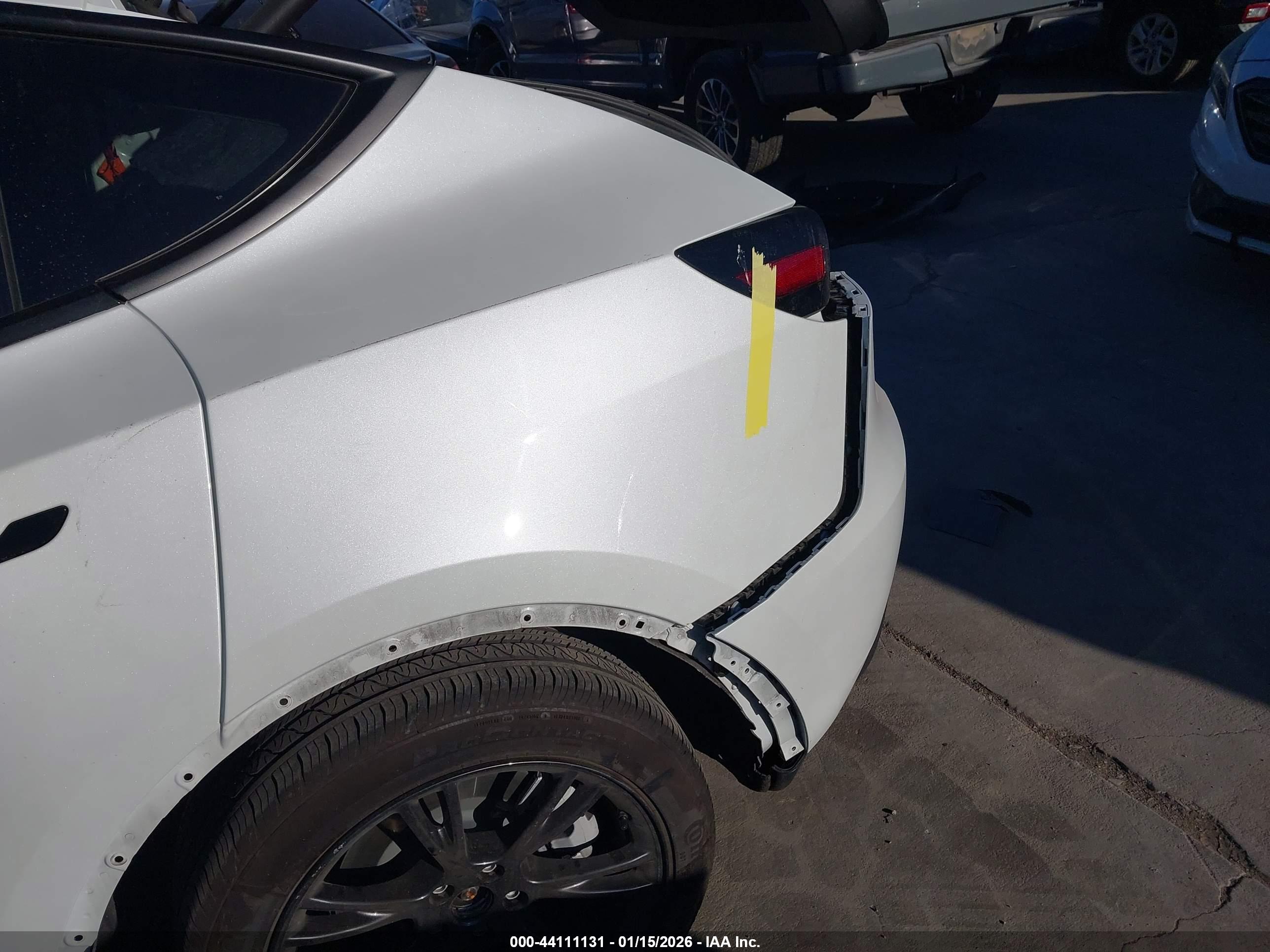 TESLA MODEL image 6