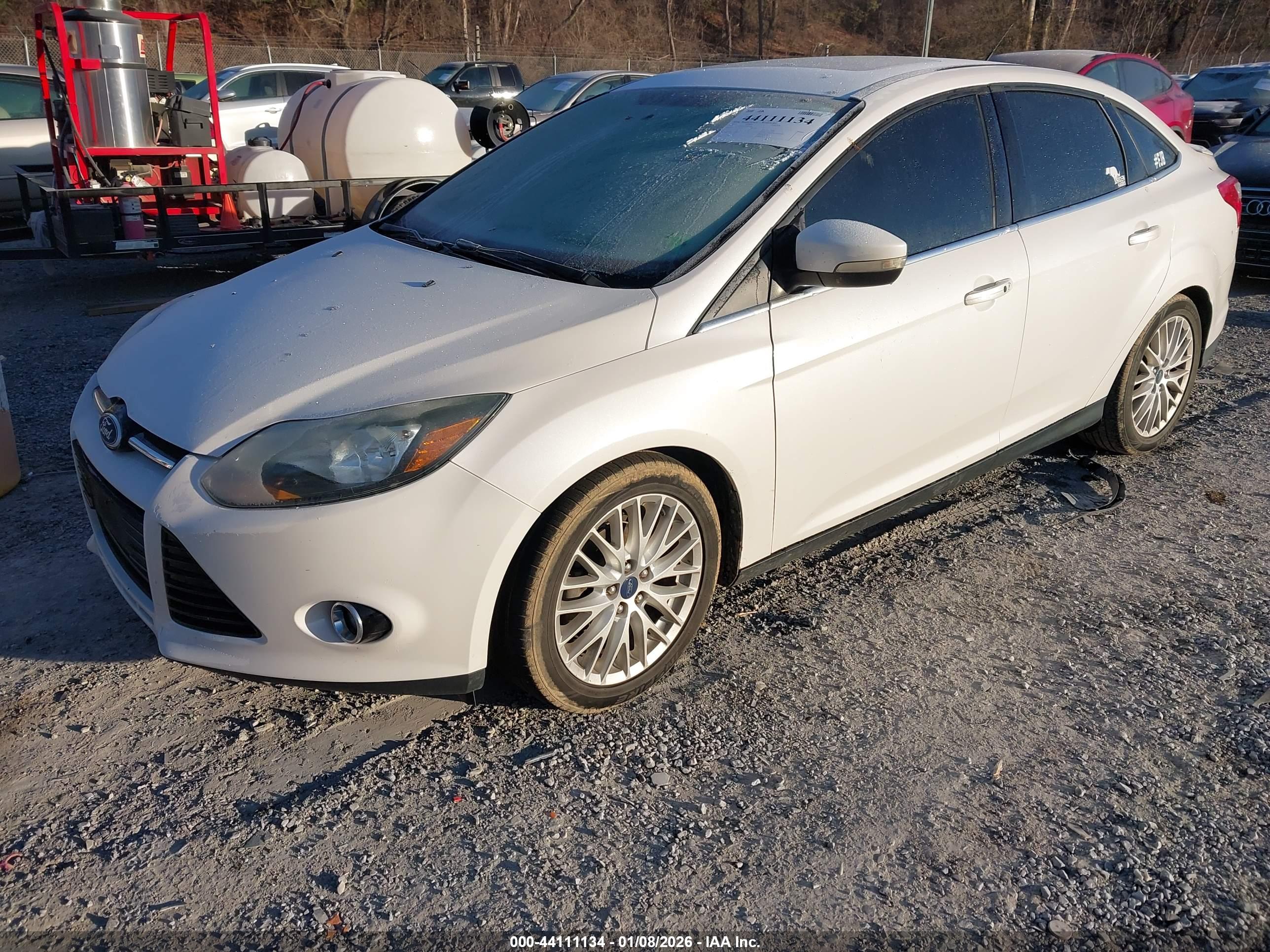 FORD FOCUS image 2