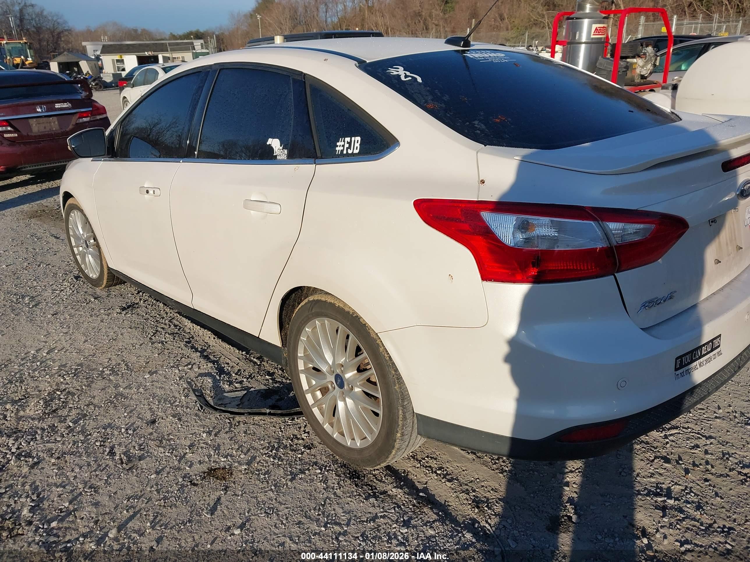 FORD FOCUS image 3