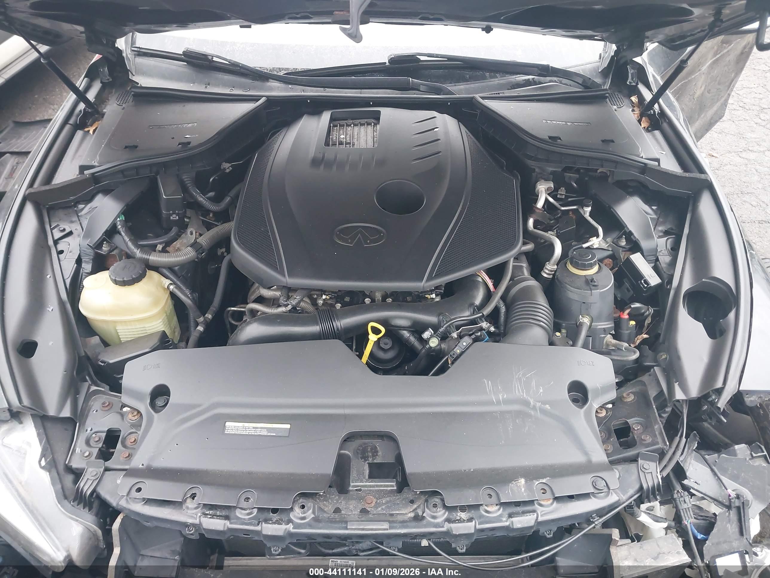 INFINITI Q50 image 10