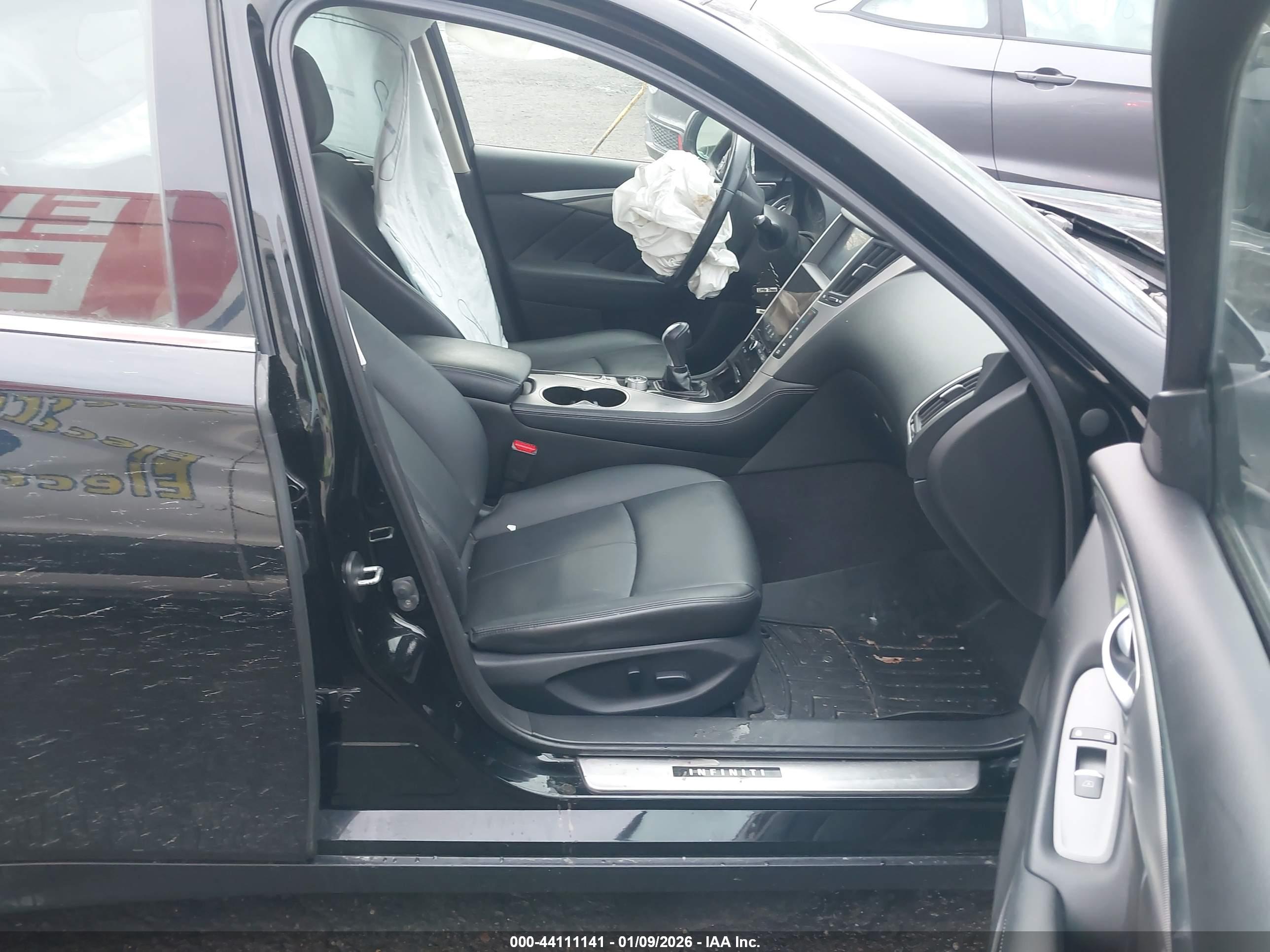 INFINITI Q50 image 5