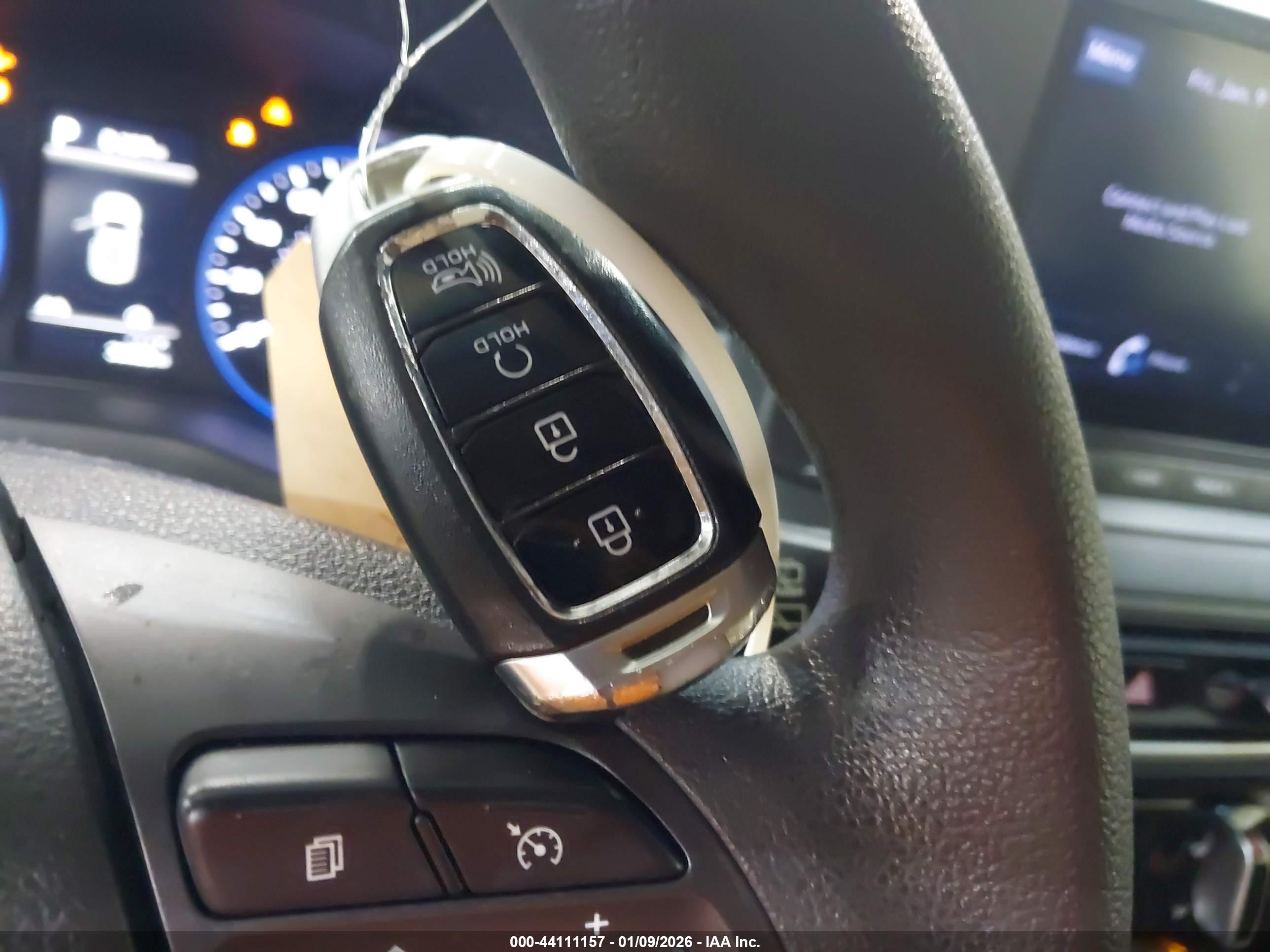 HYUNDAI KONA image 11