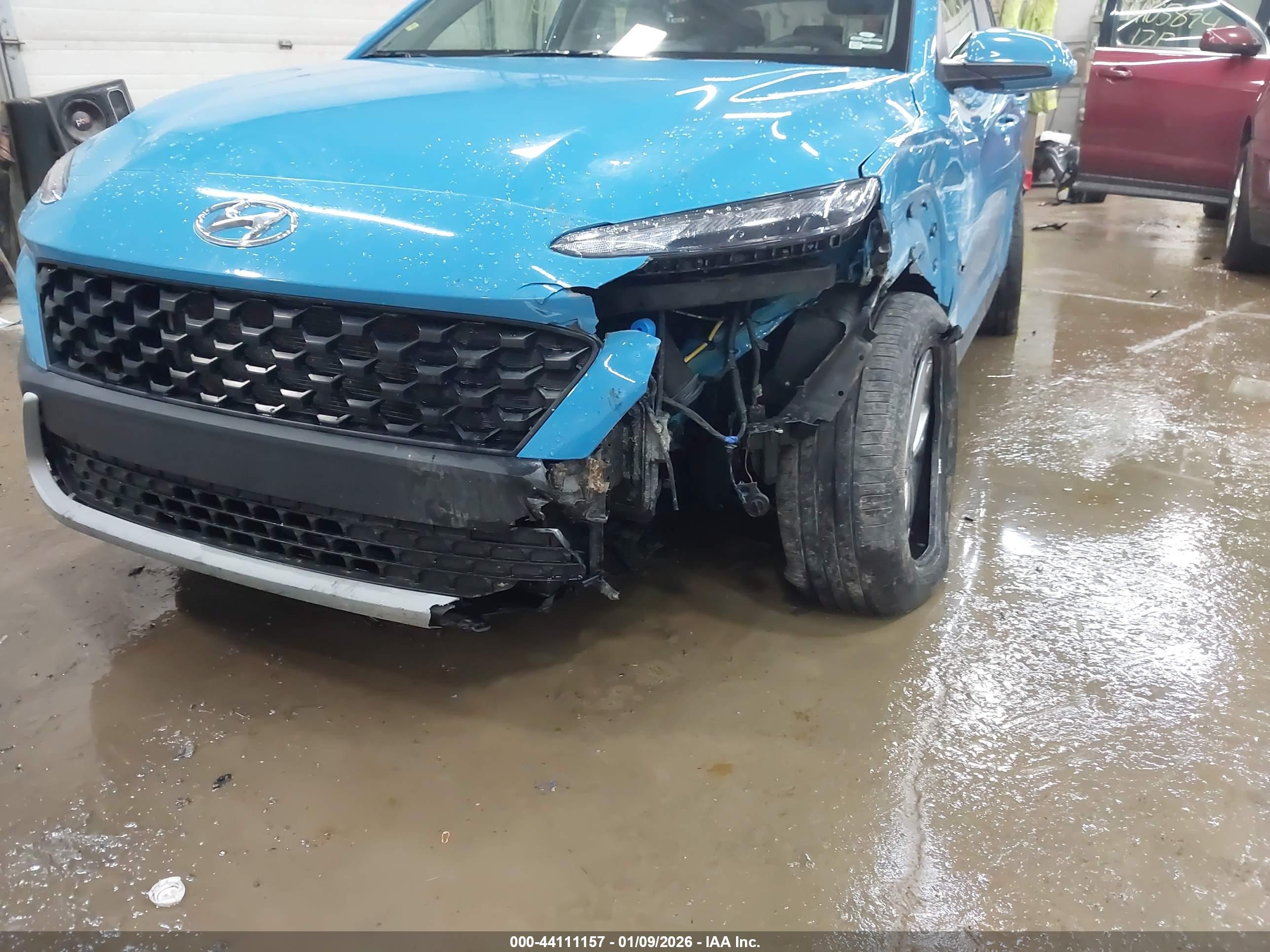 HYUNDAI KONA image 6
