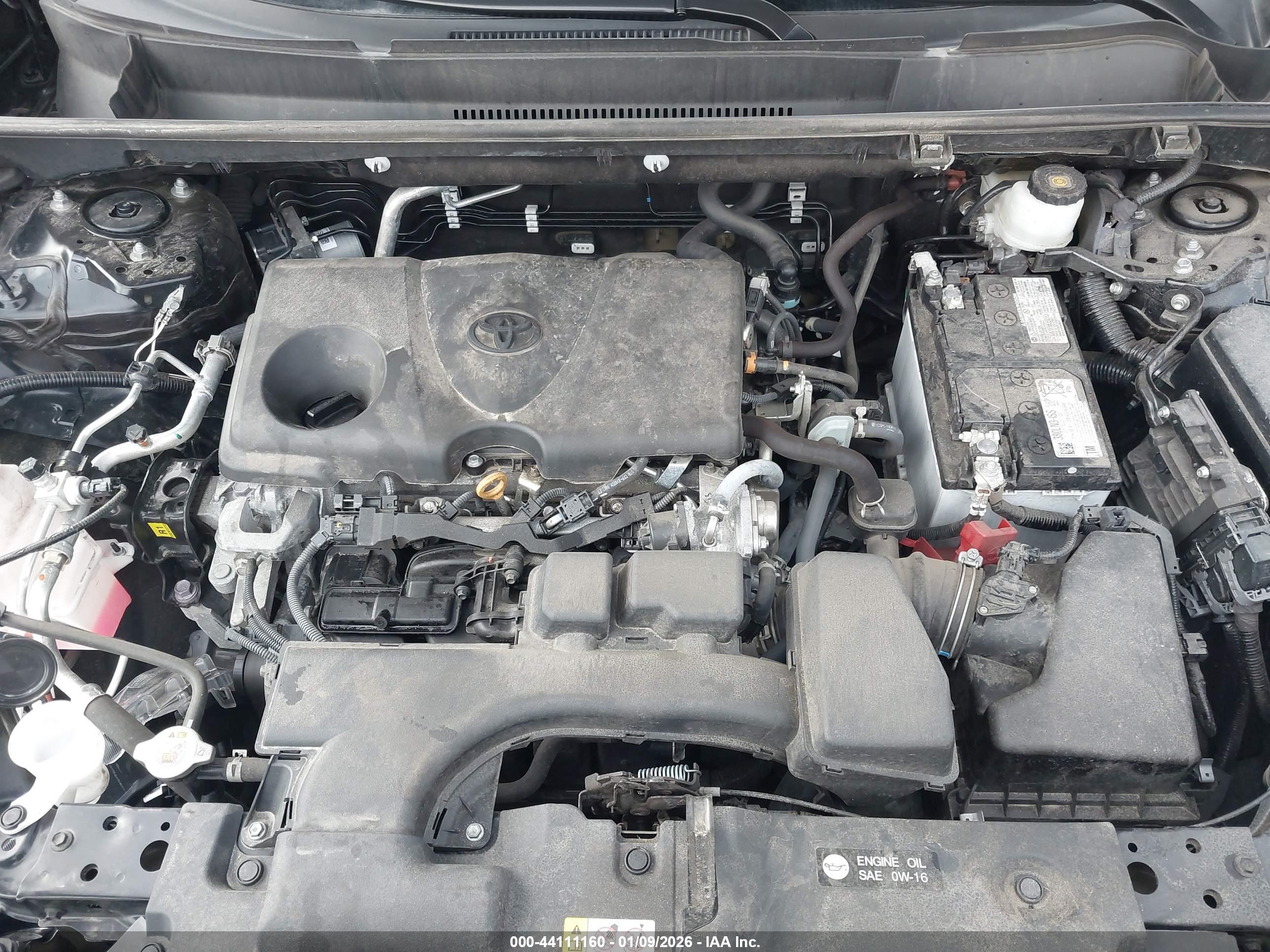TOYOTA RAV4 image 10
