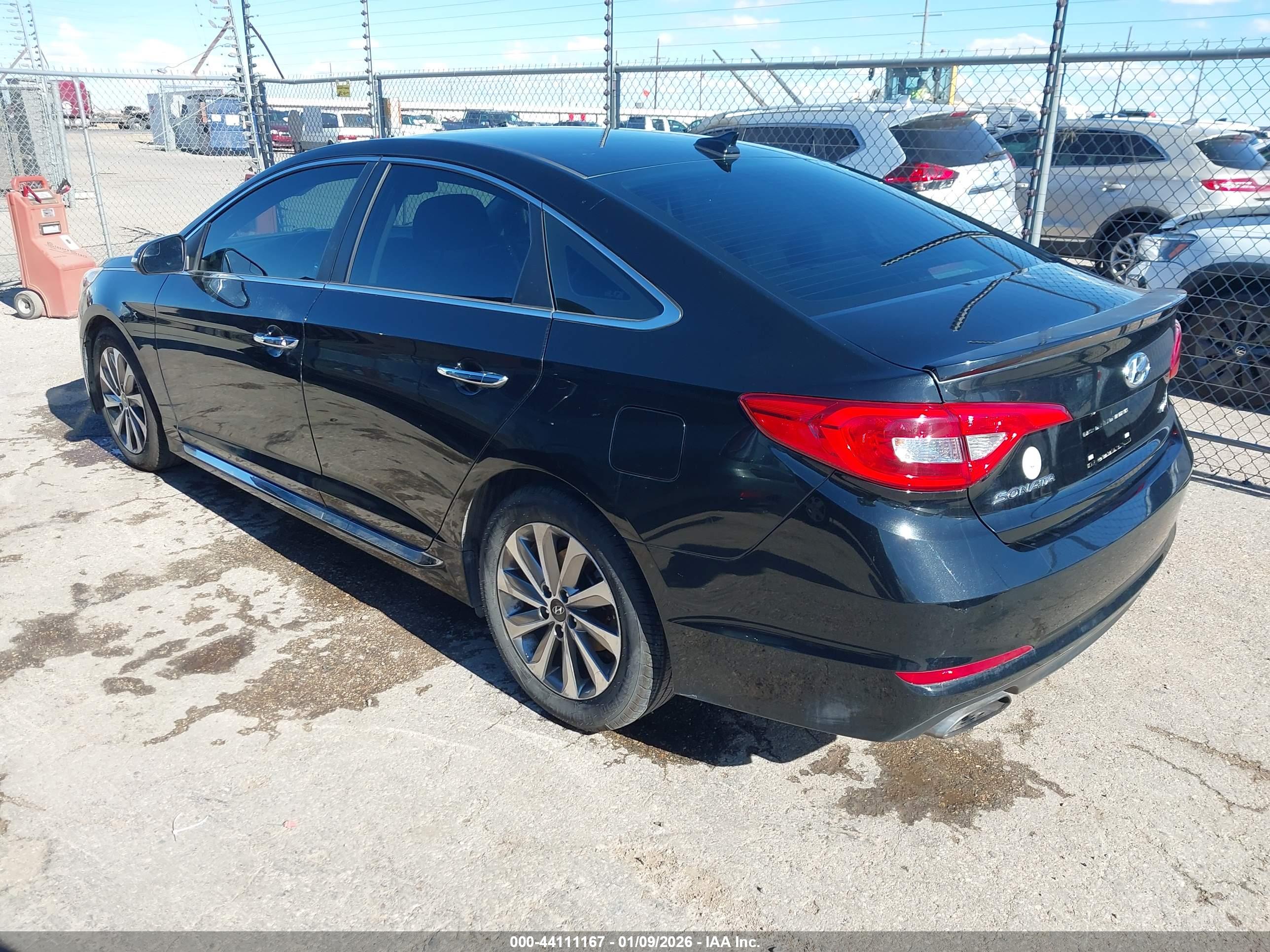 HYUNDAI SONATA image 3