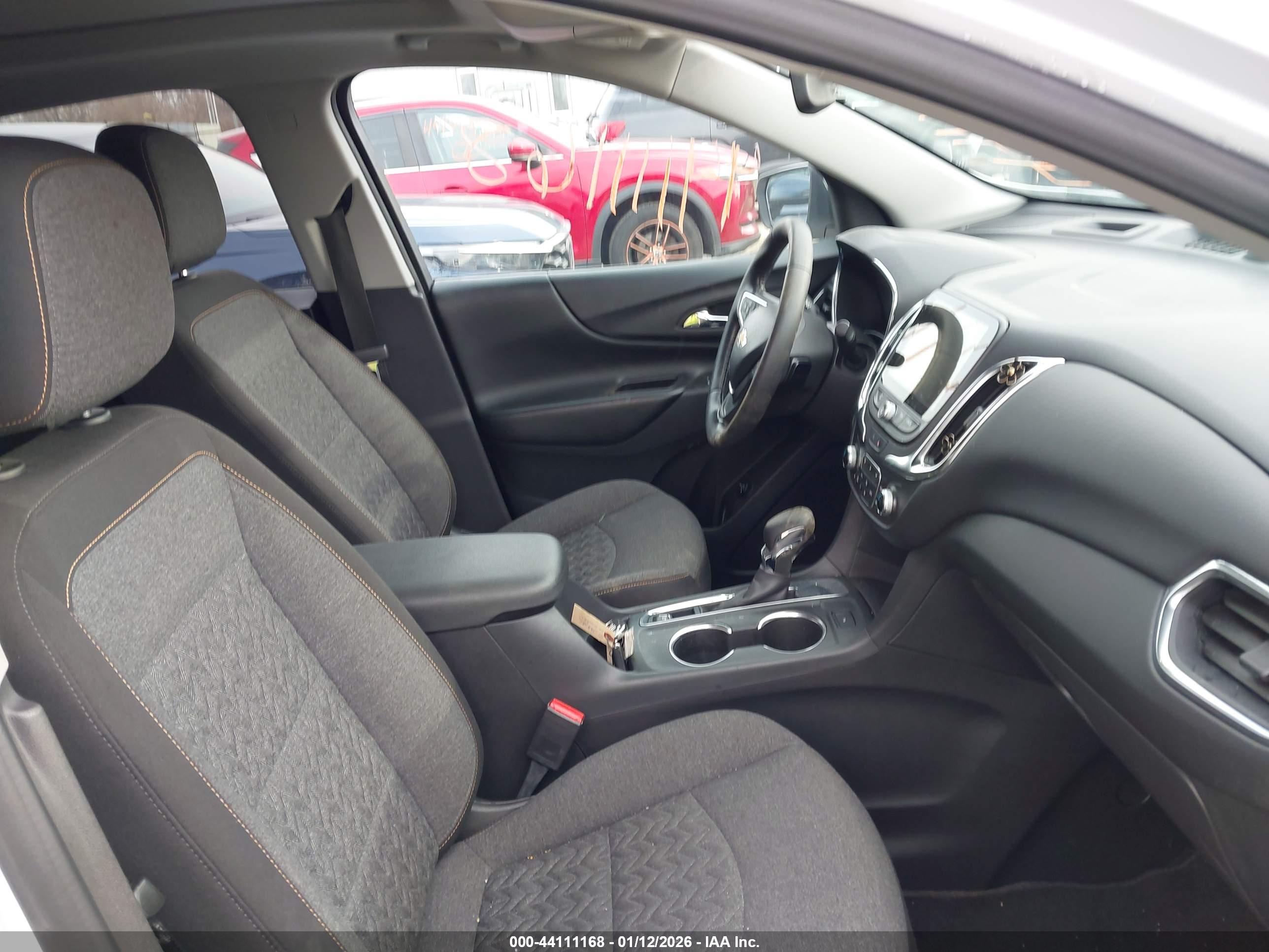 CHEVROLET EQUINOX image 5