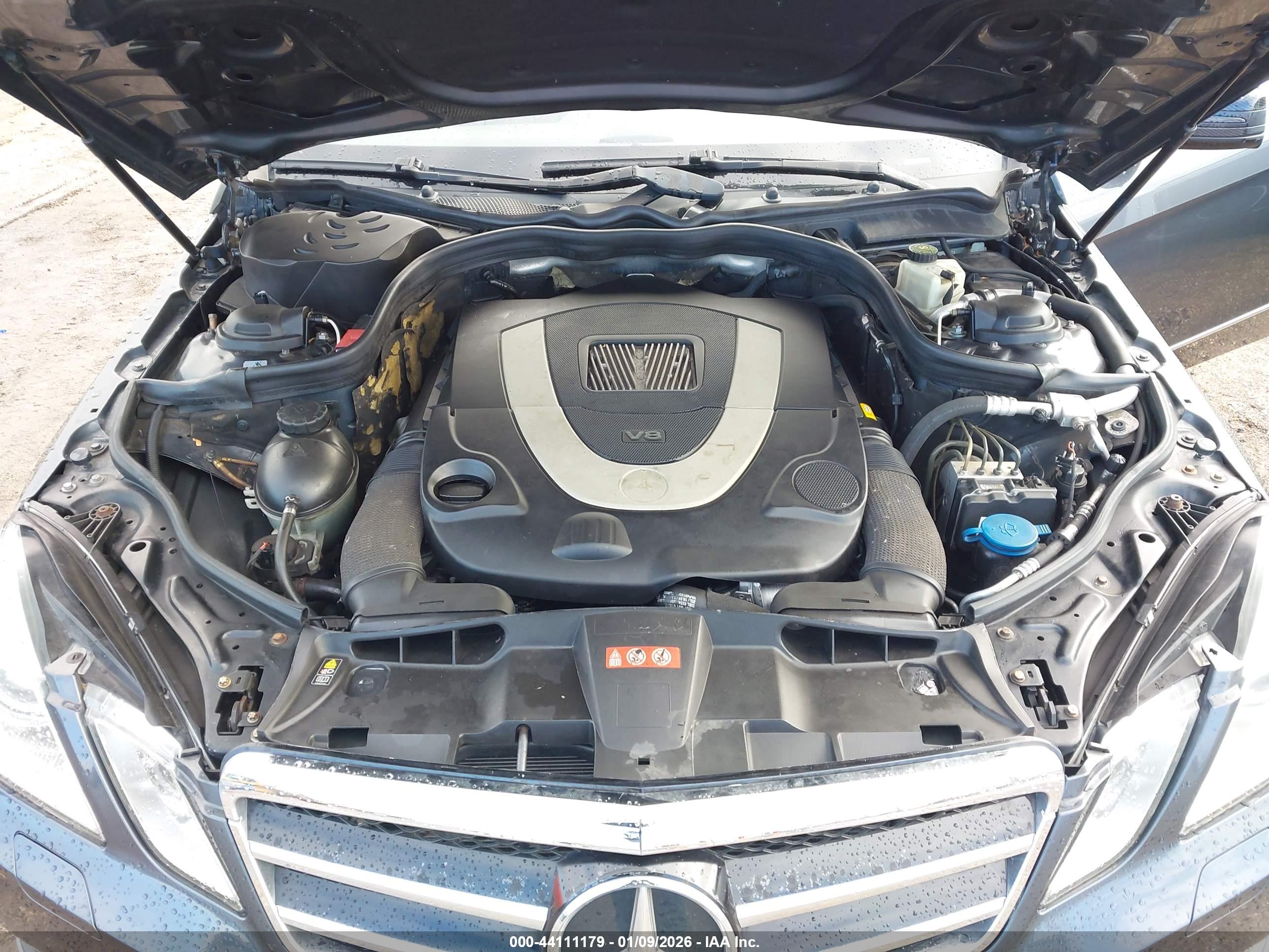 MERCEDES-BENZ E image 10