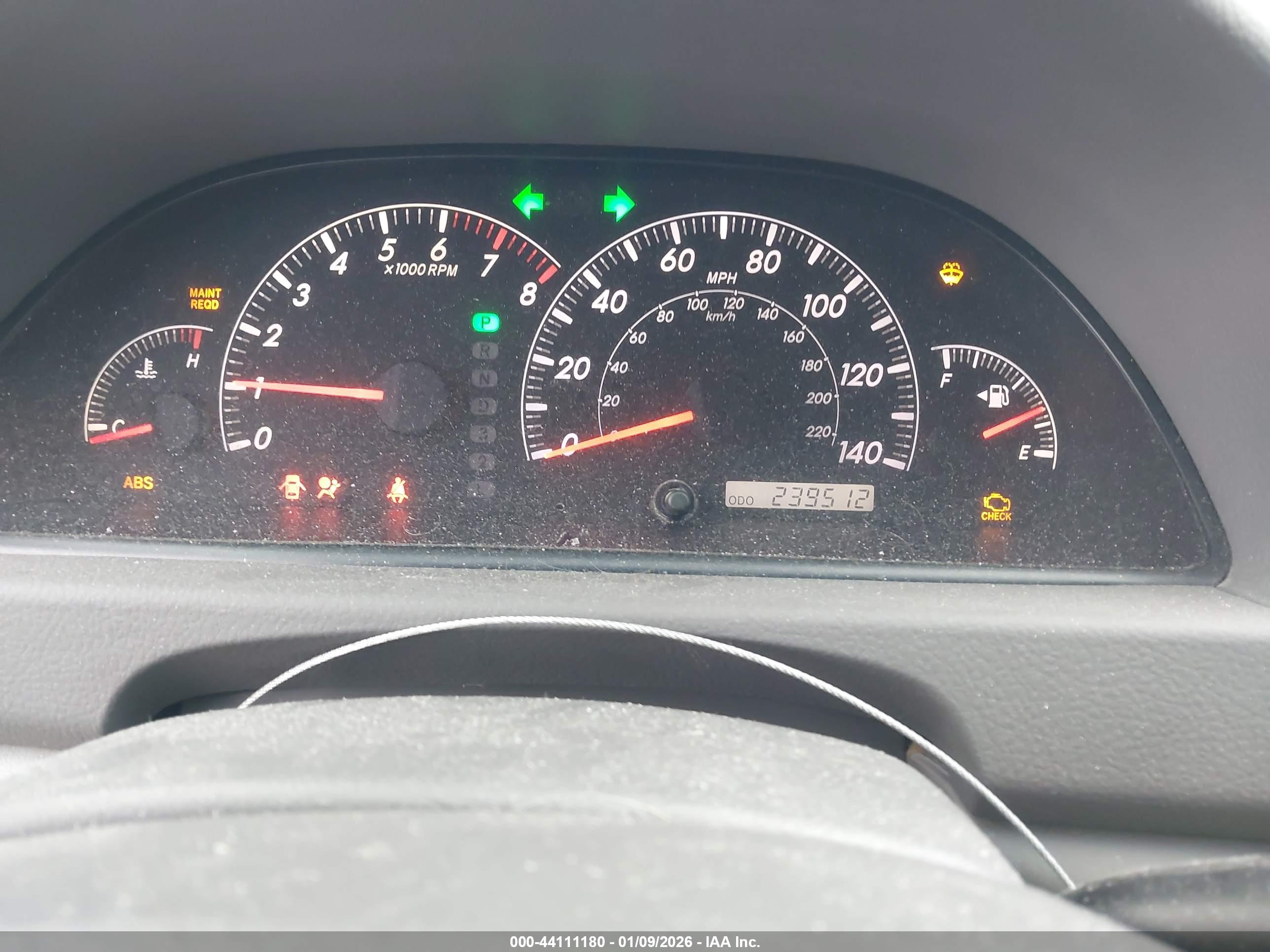 TOYOTA CAMRY image 7