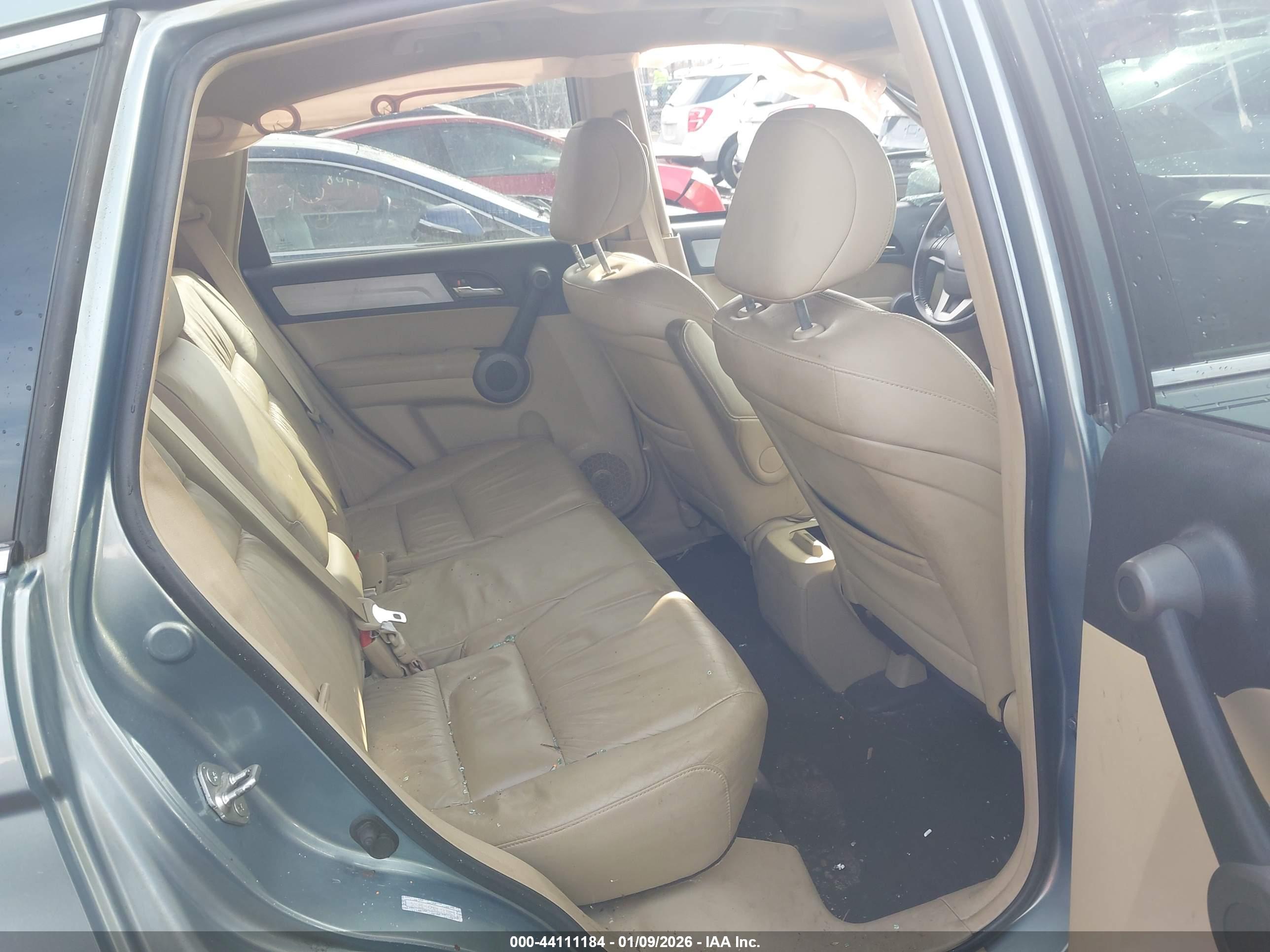 HONDA CR-V image 8