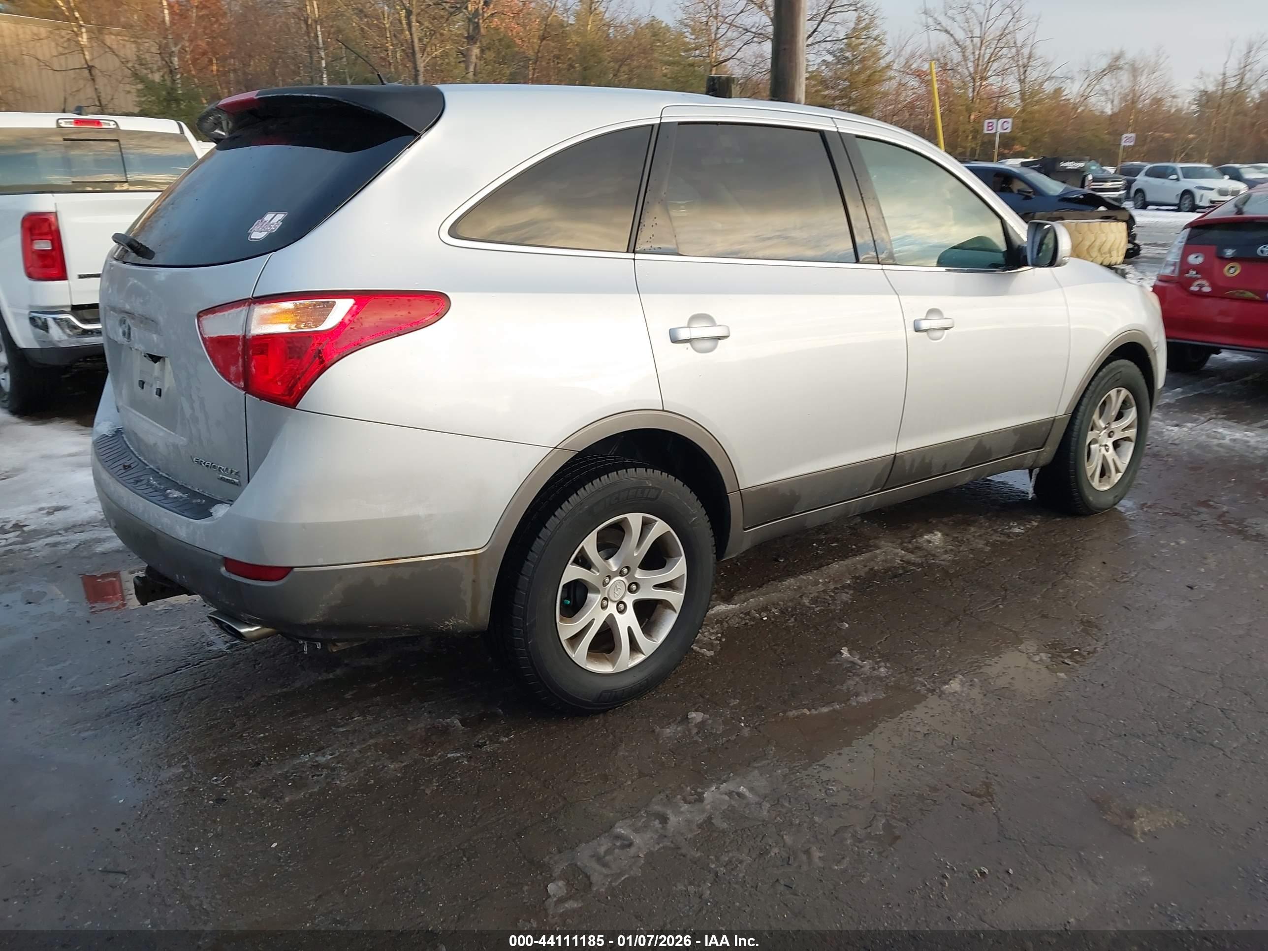 HYUNDAI VERACRUZ image 4