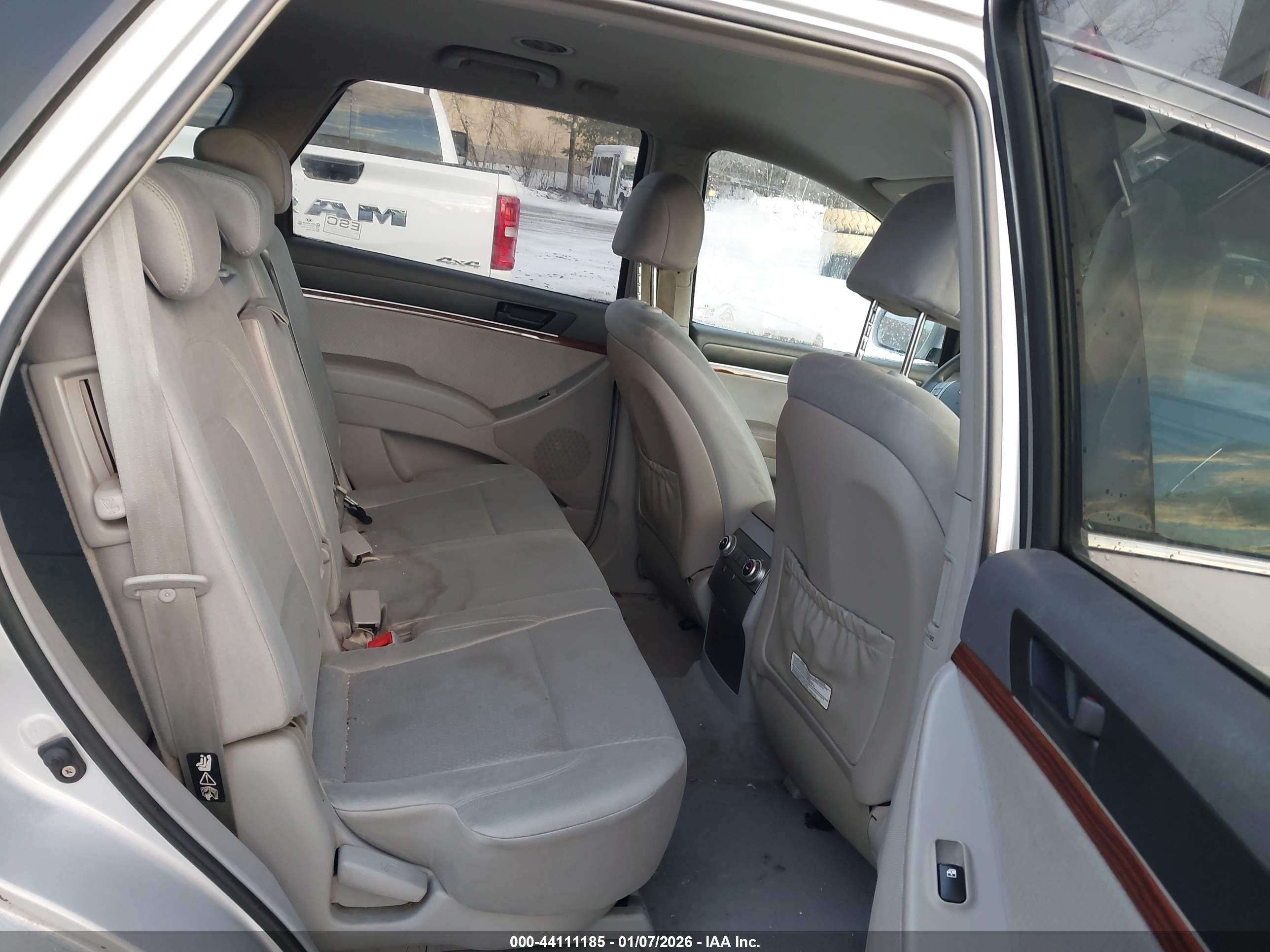 HYUNDAI VERACRUZ image 8