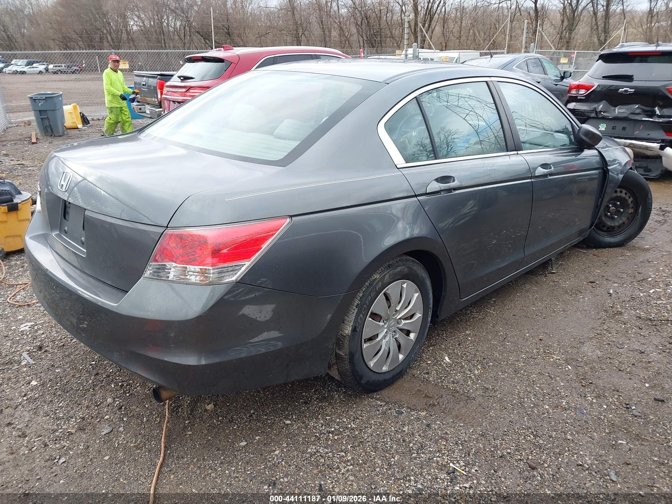 HONDA ACCORD image 4