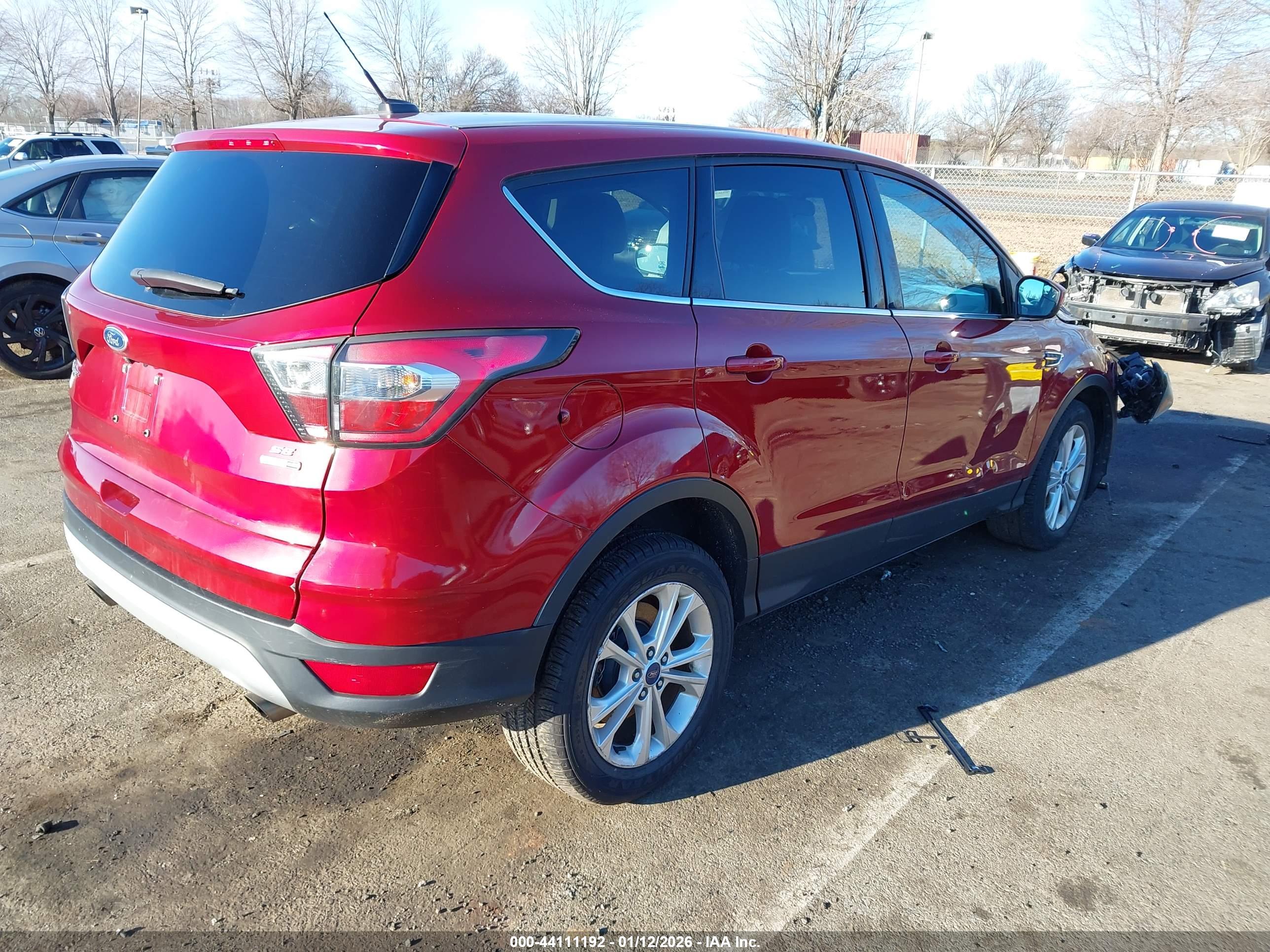 FORD ESCAPE image 4
