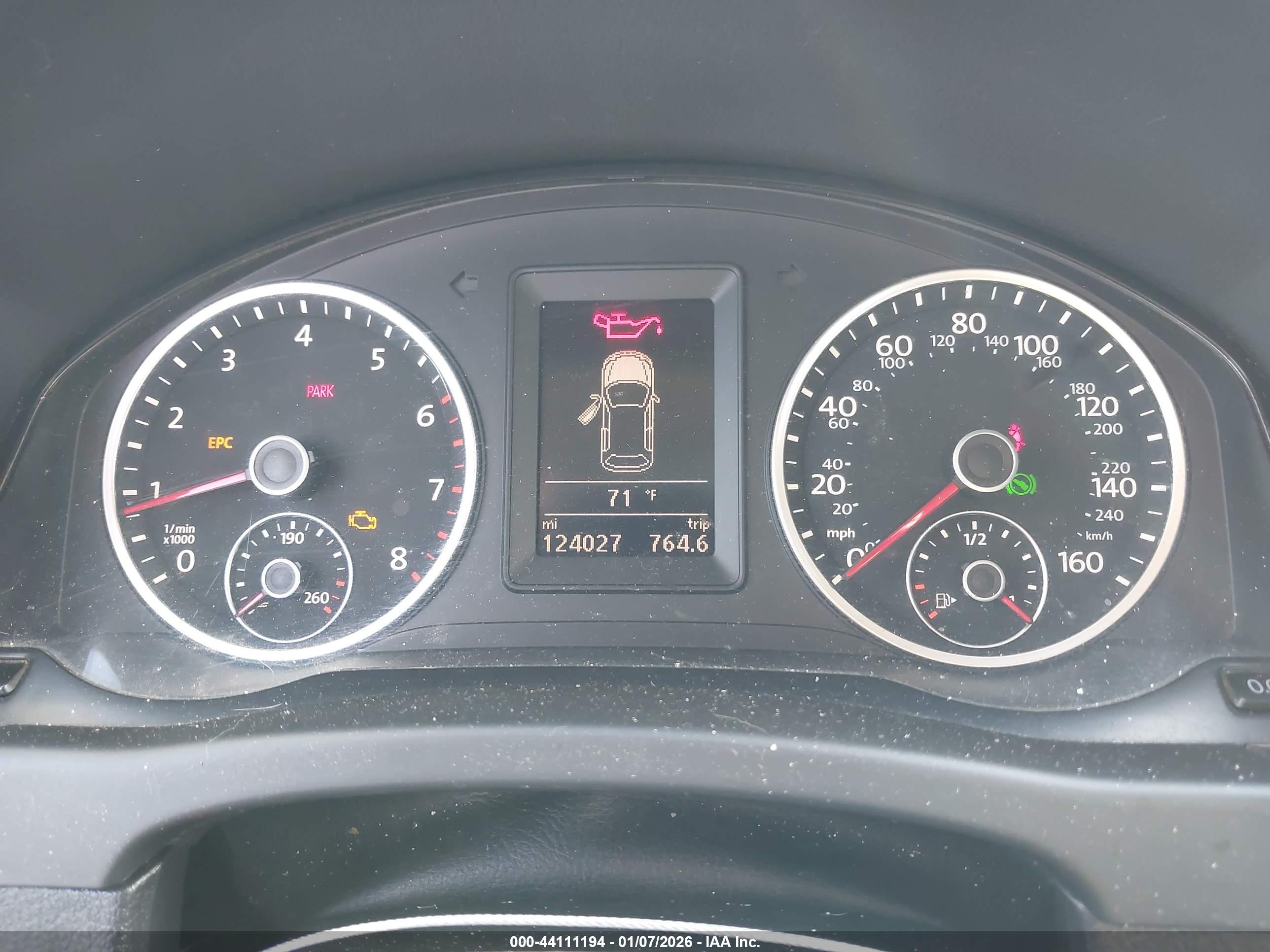 VOLKSWAGEN TIGUAN image 7