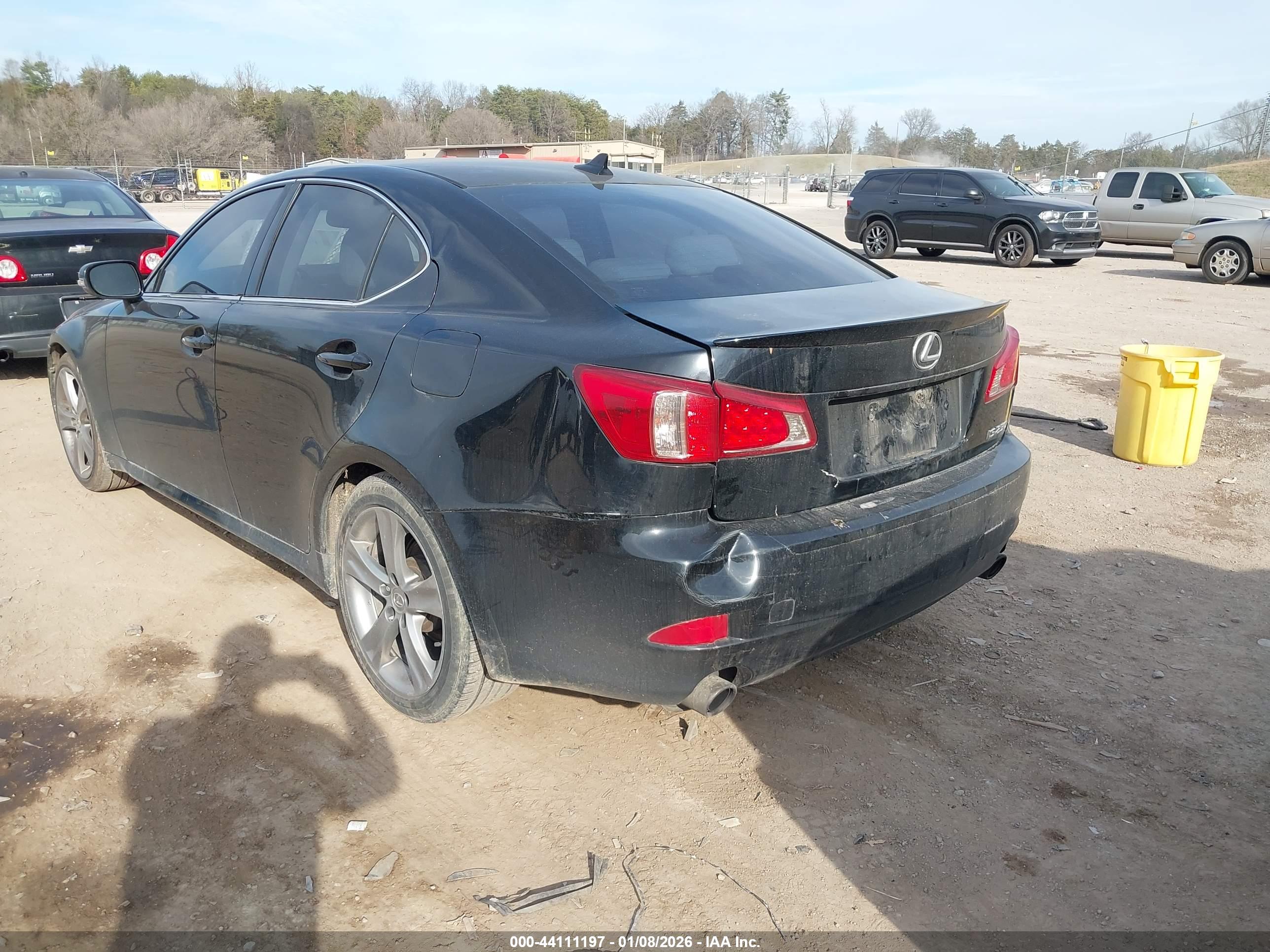 LEXUS IS image 6