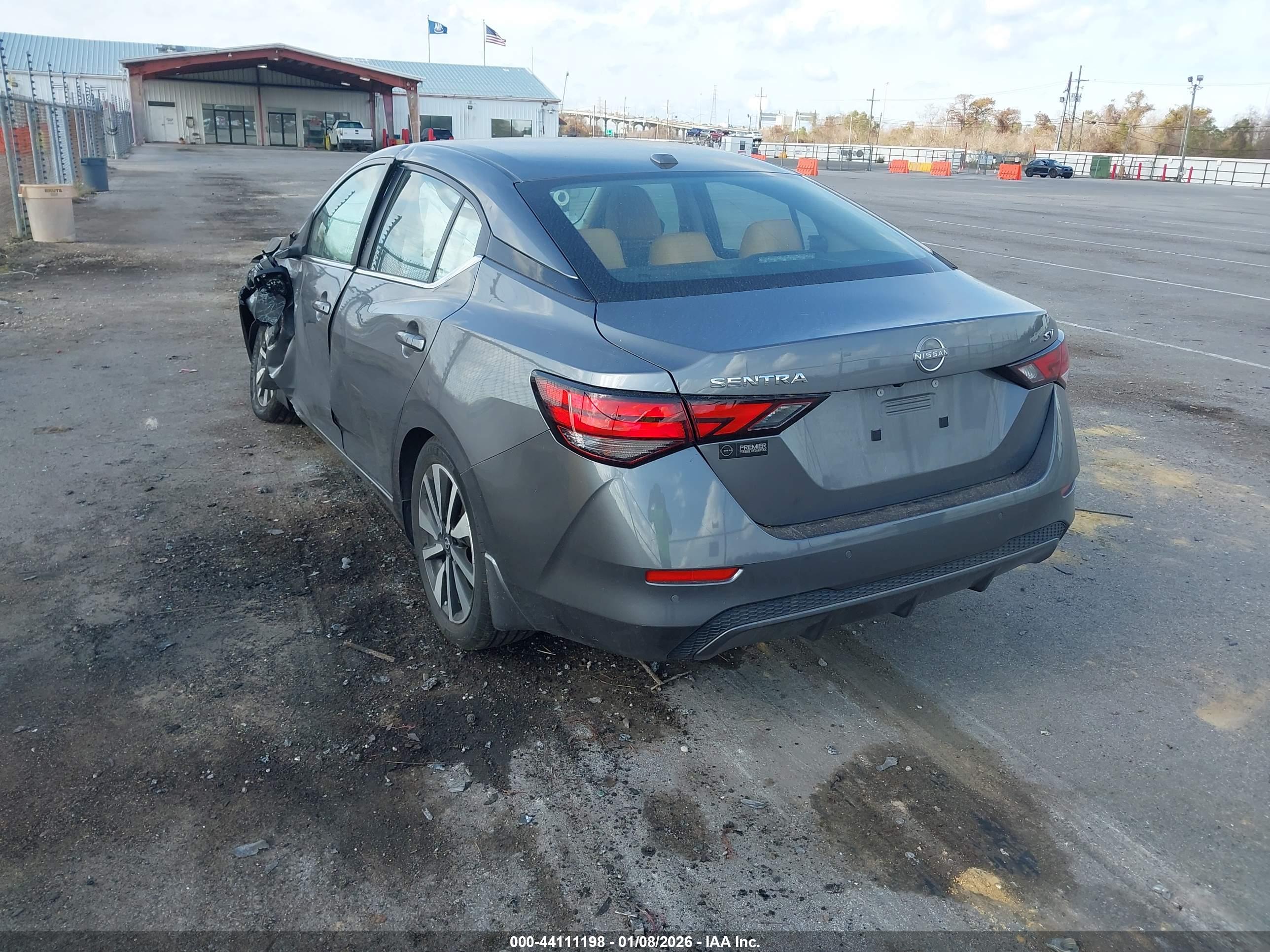 NISSAN SENTRA image 3