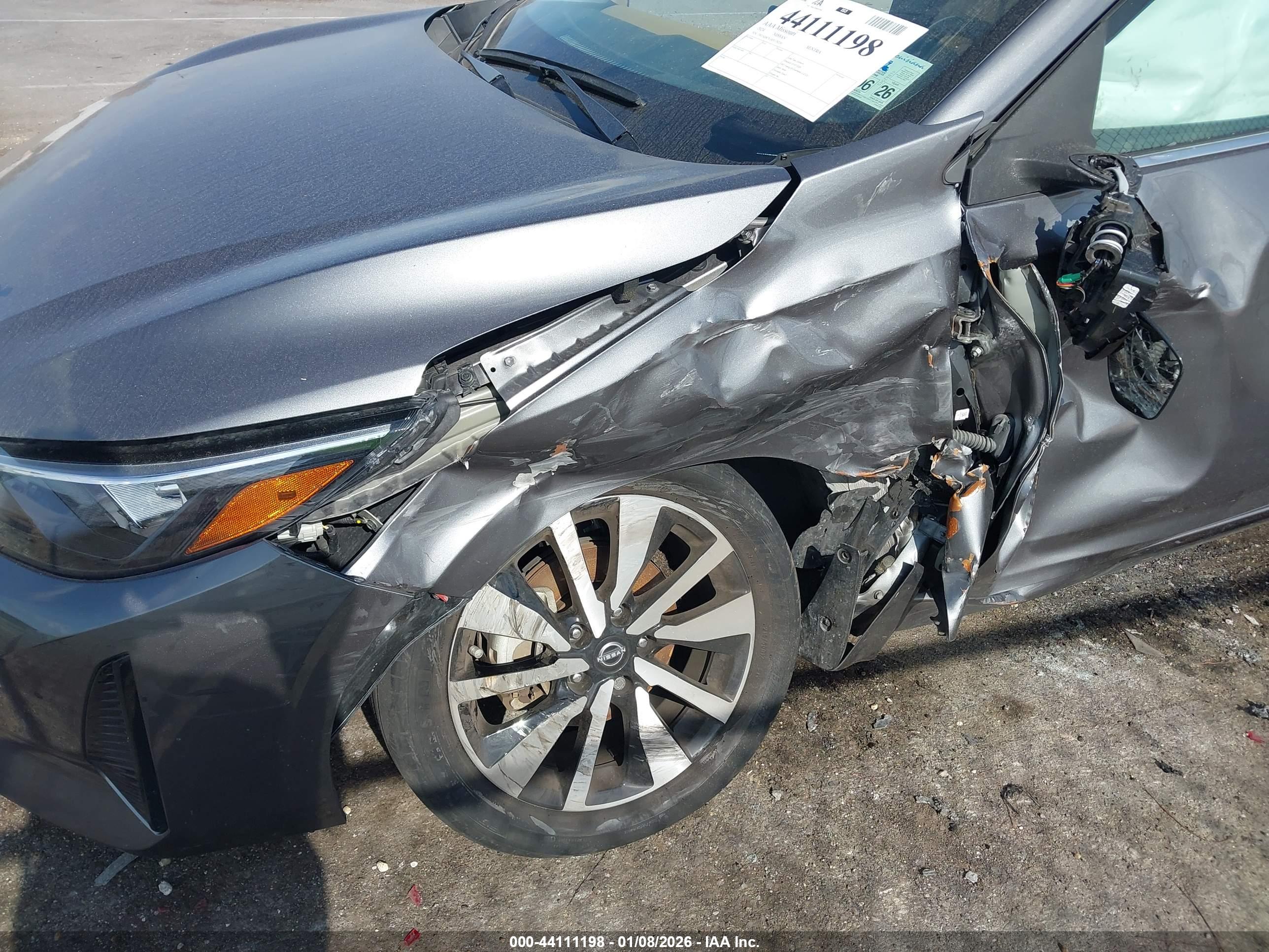 NISSAN SENTRA image 6