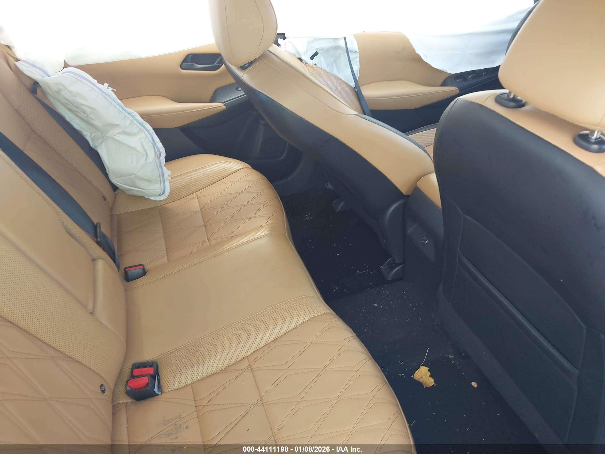NISSAN SENTRA image 8