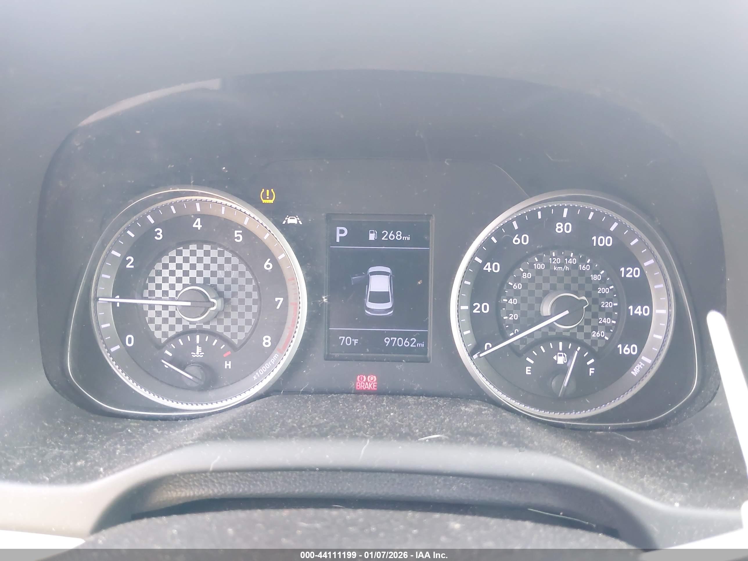 HYUNDAI ELANTRA image 7