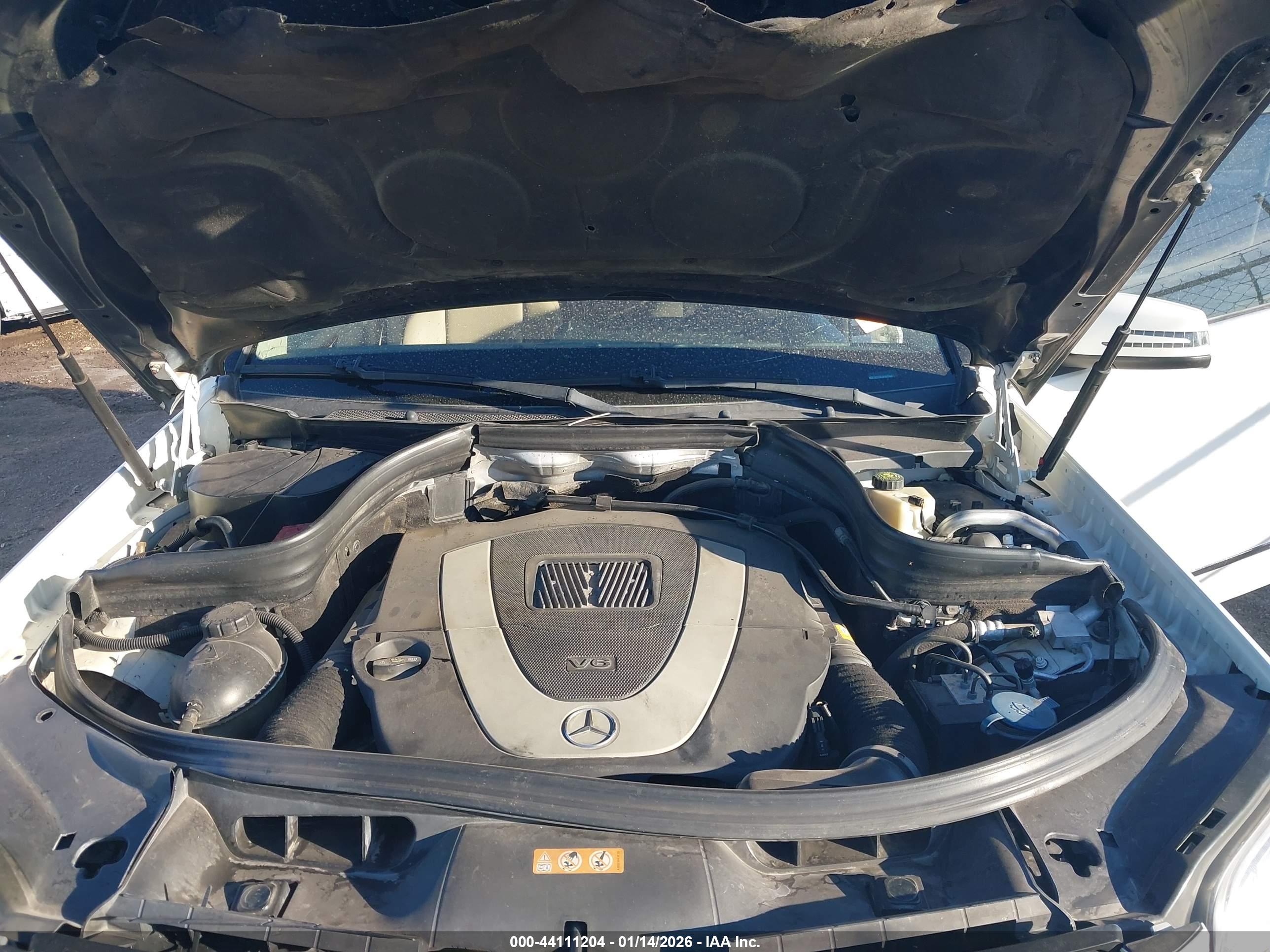 MERCEDES-BENZ GLK image 10
