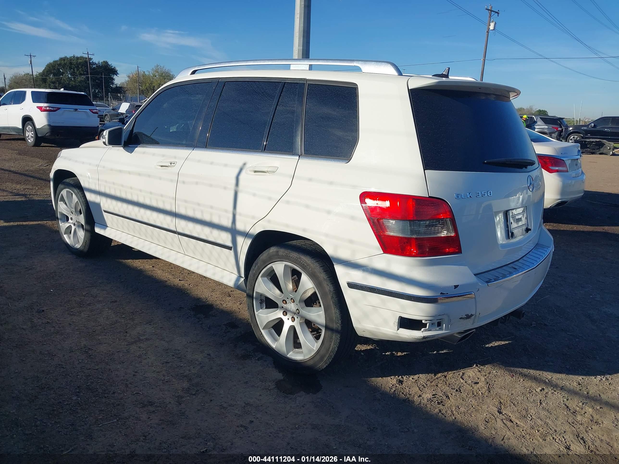 MERCEDES-BENZ GLK image 3