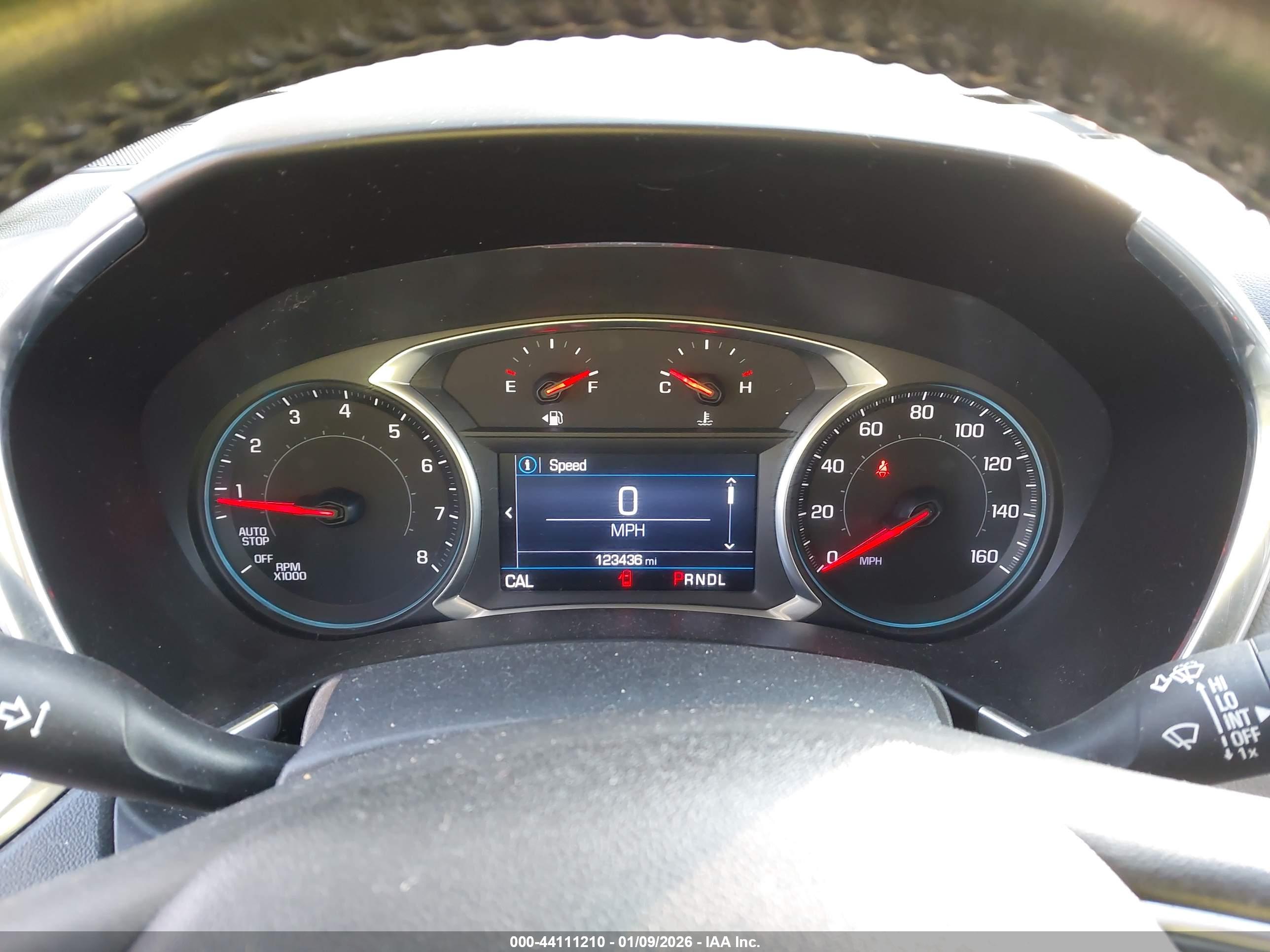 CHEVROLET EQUINOX image 7