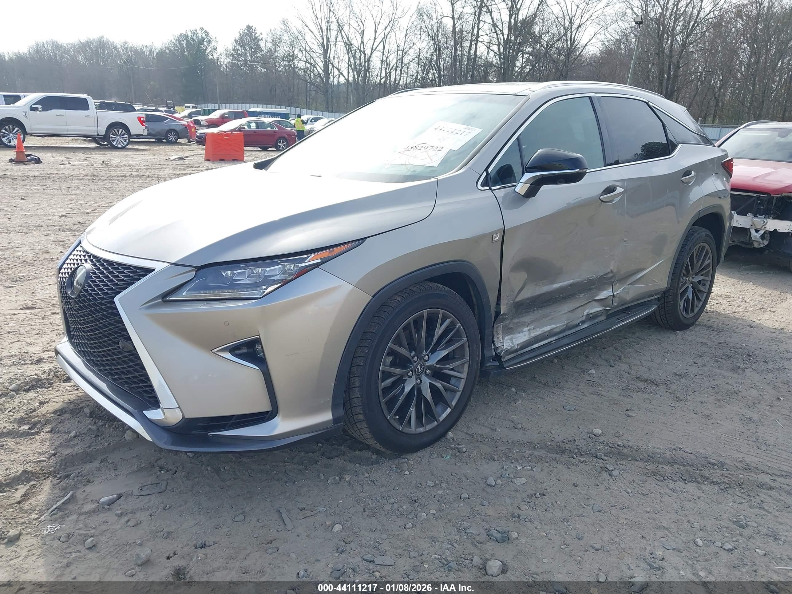 LEXUS RX image 2