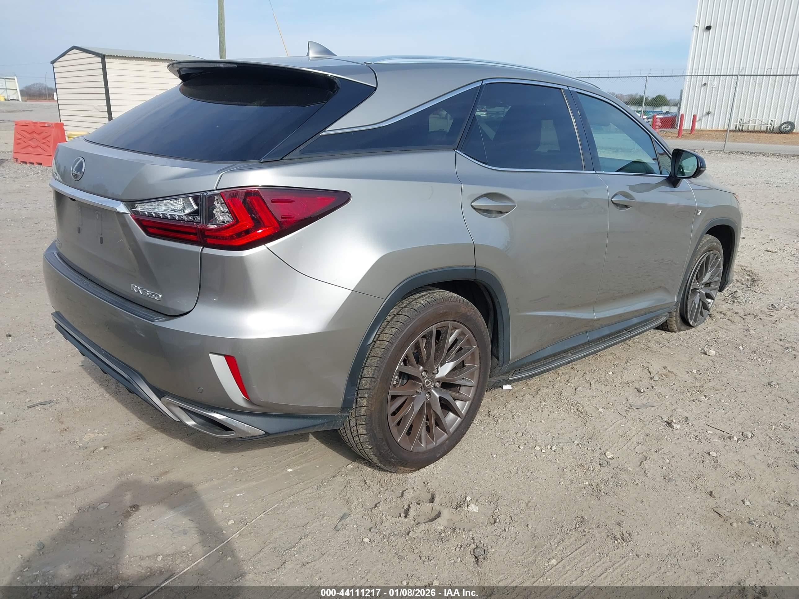 LEXUS RX image 4