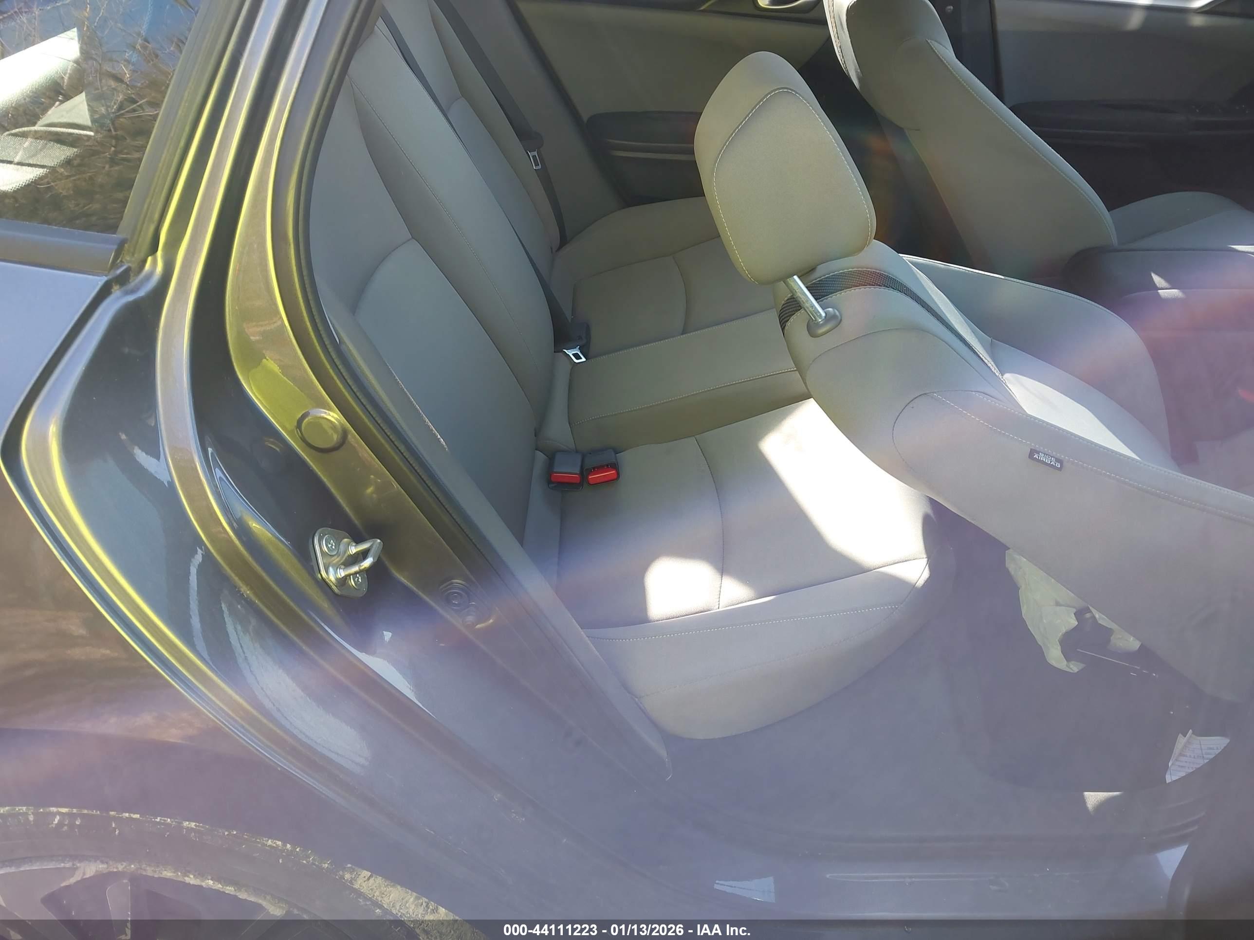 HONDA CIVIC image 8