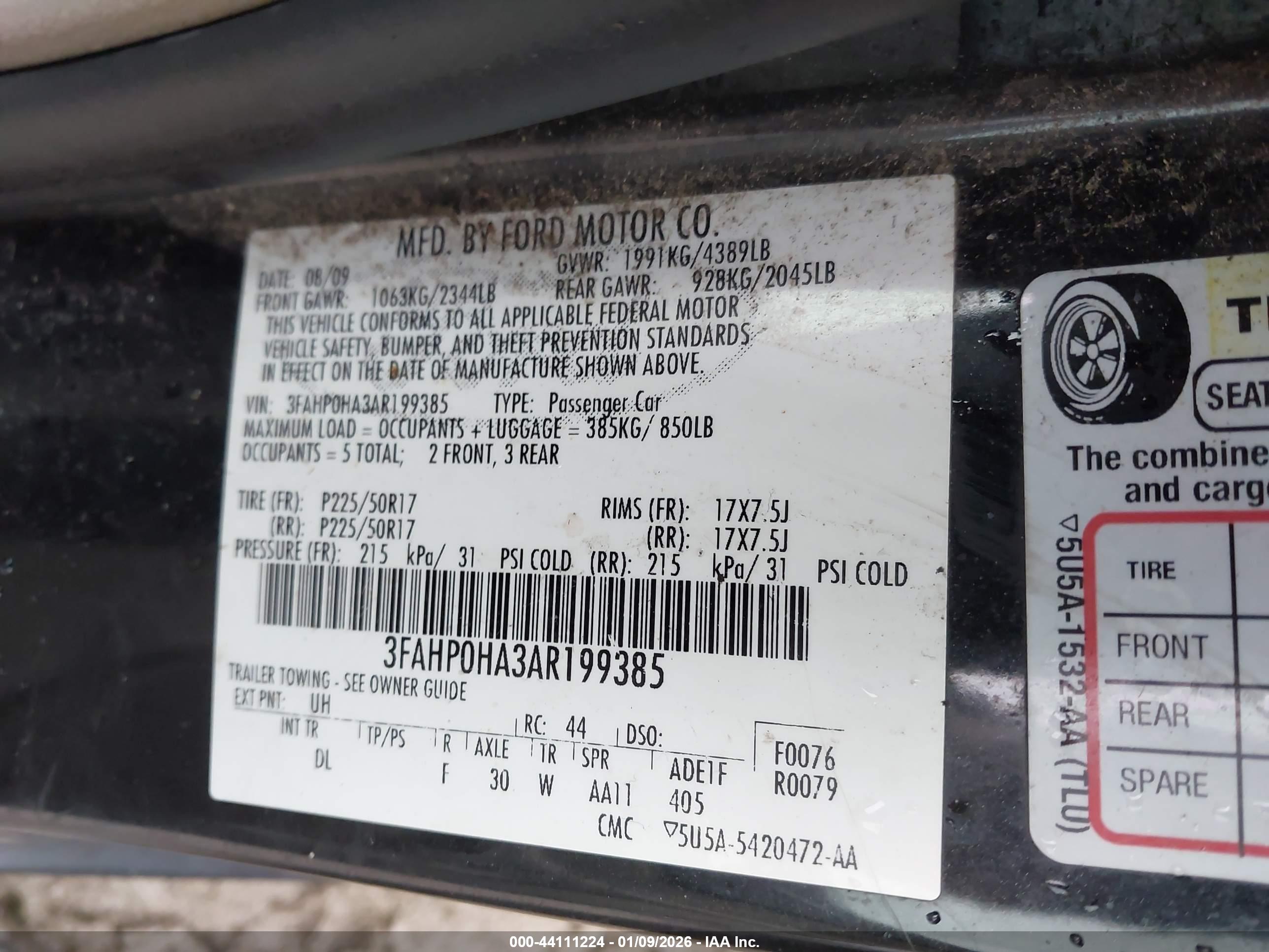 FORD FUSION image 9