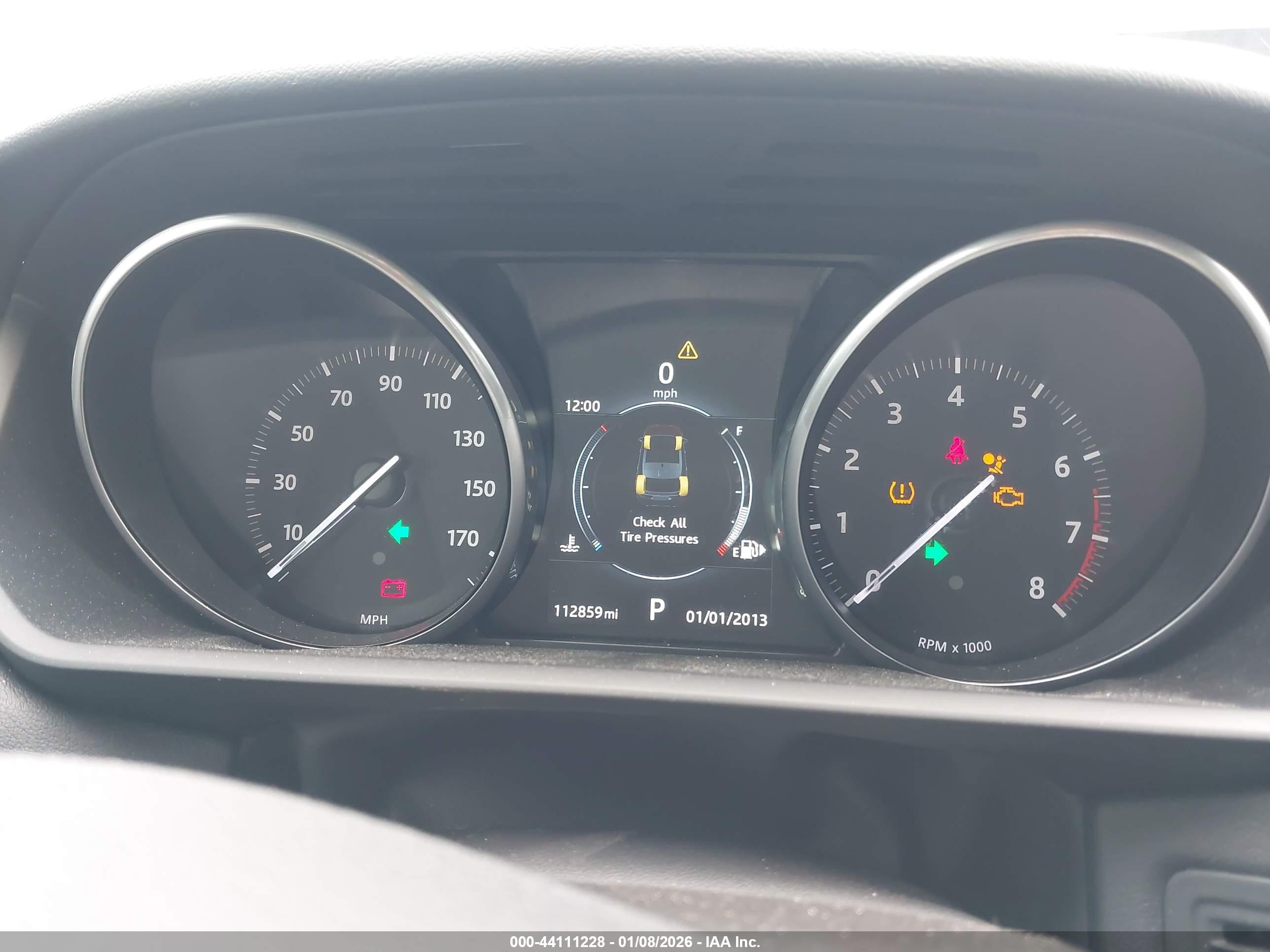LAND ROVER image 7