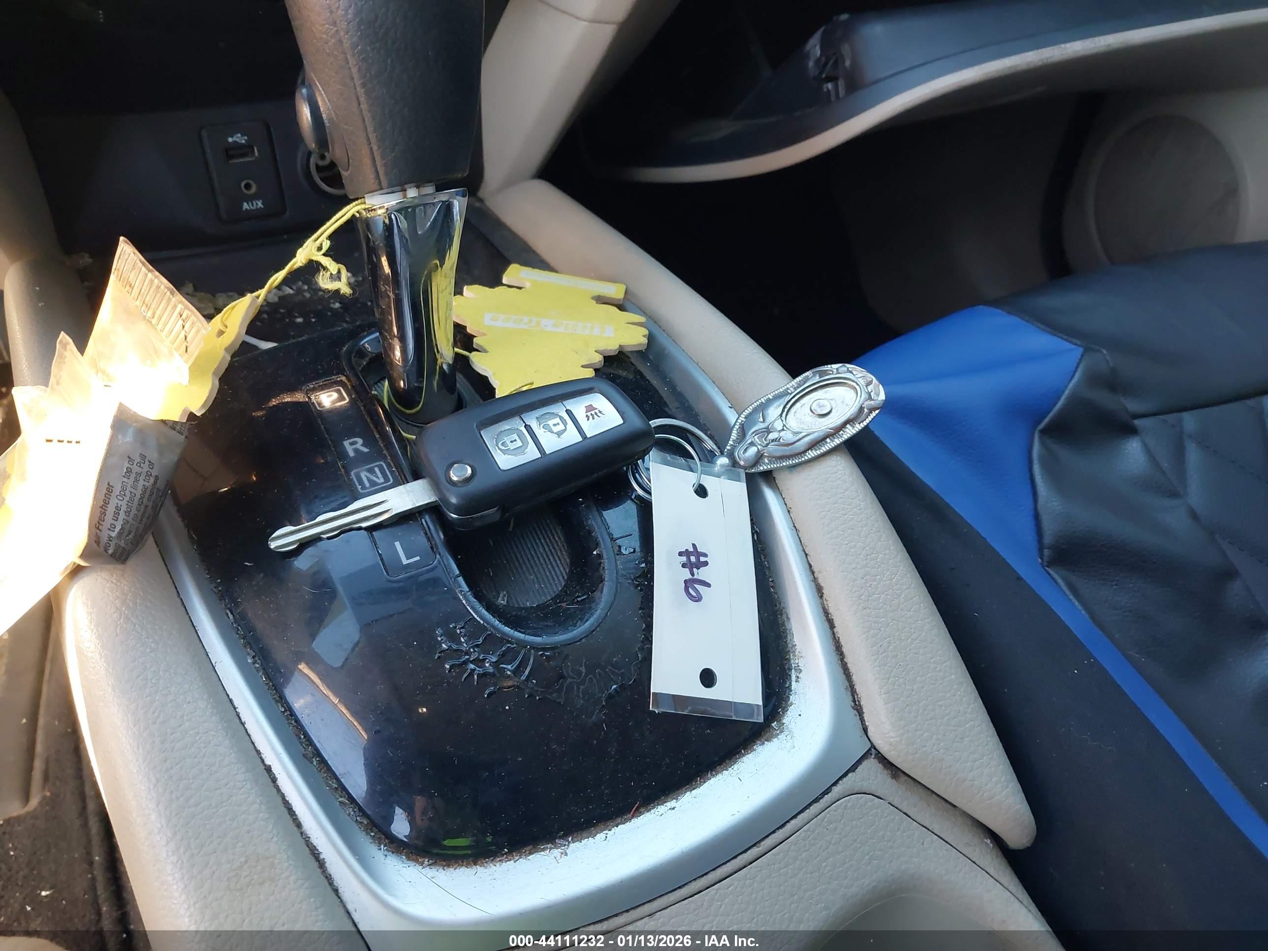 NISSAN ROGUE image 11