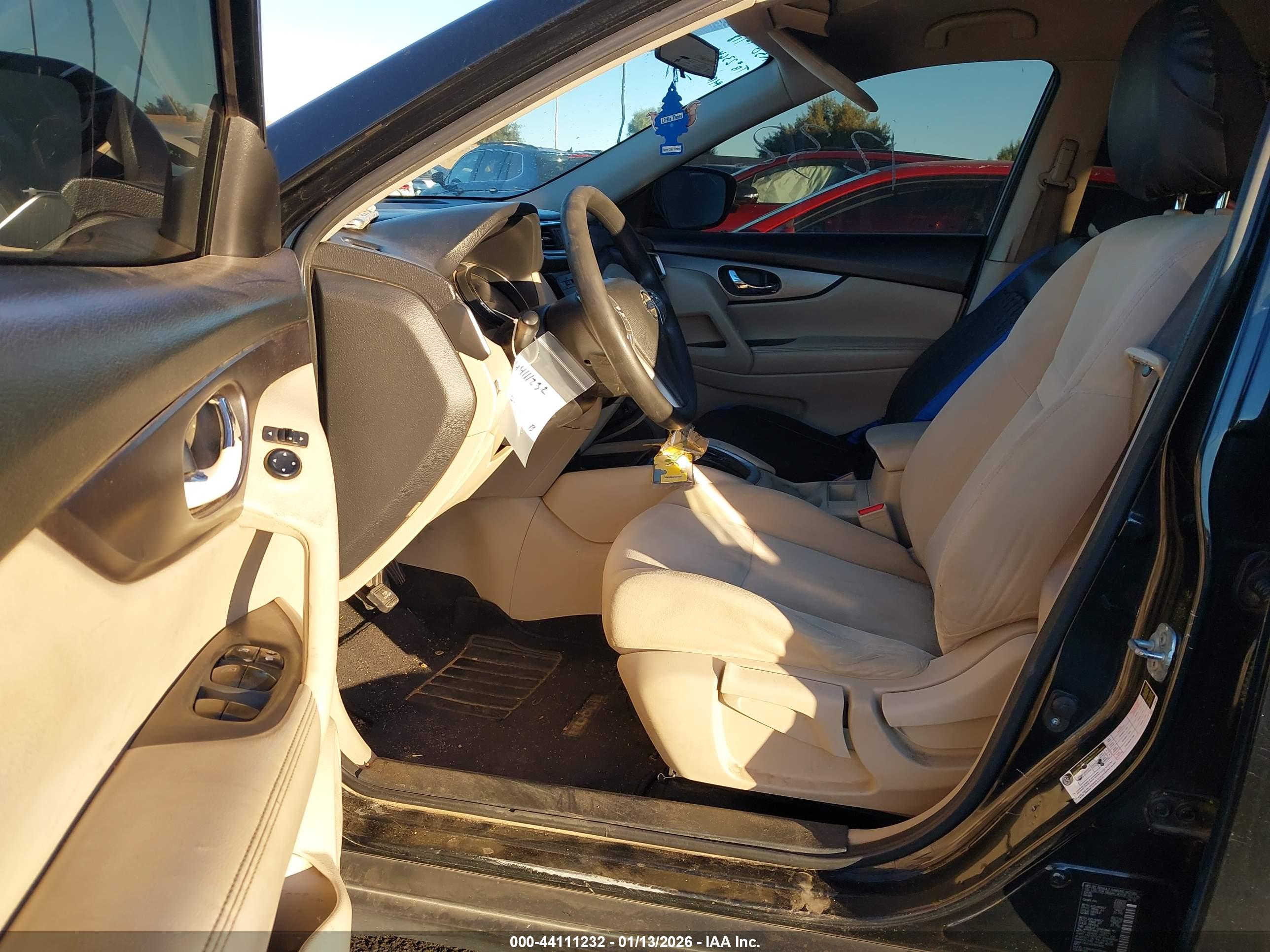NISSAN ROGUE image 5