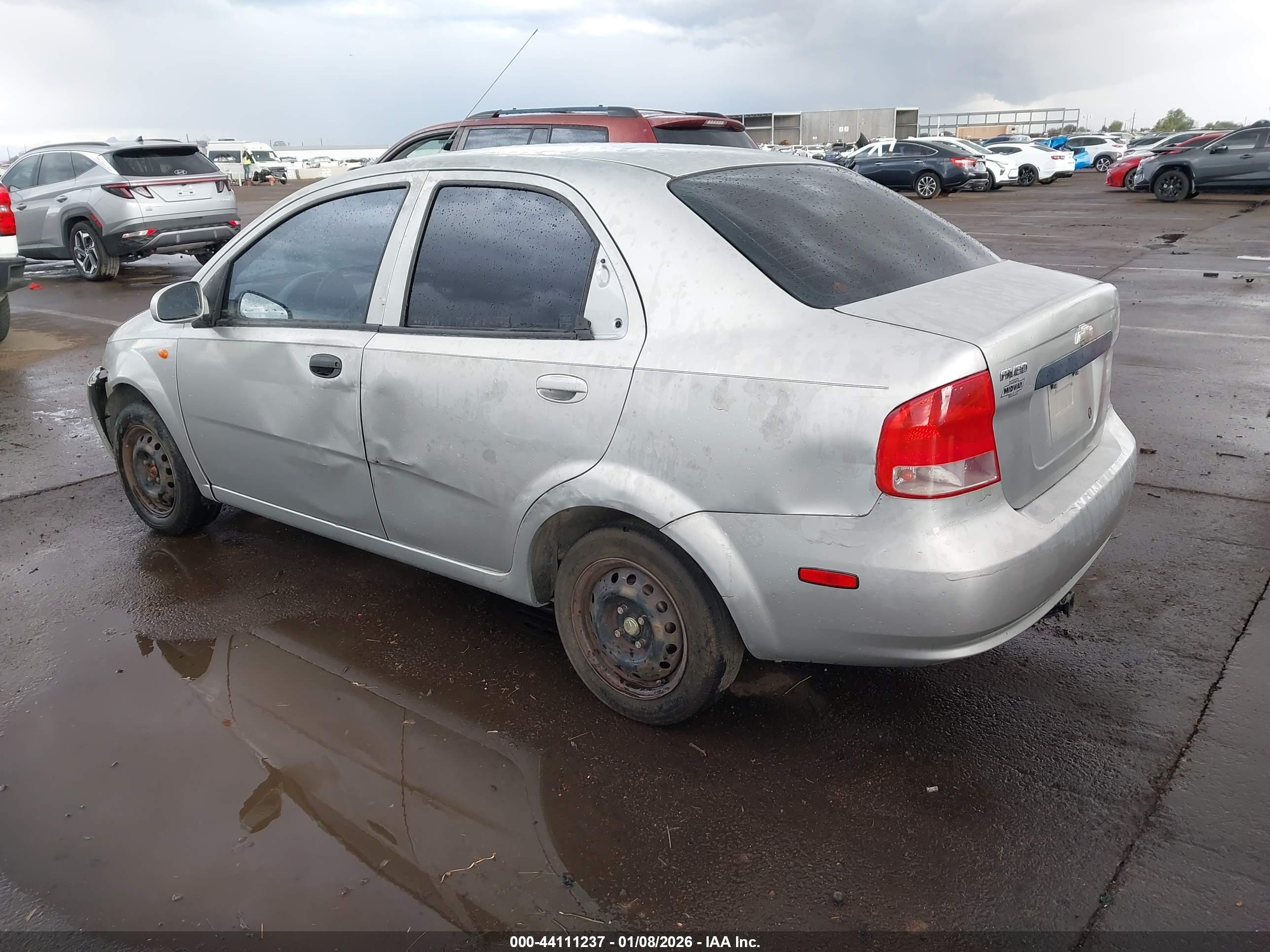 CHEVROLET AVEO image 3