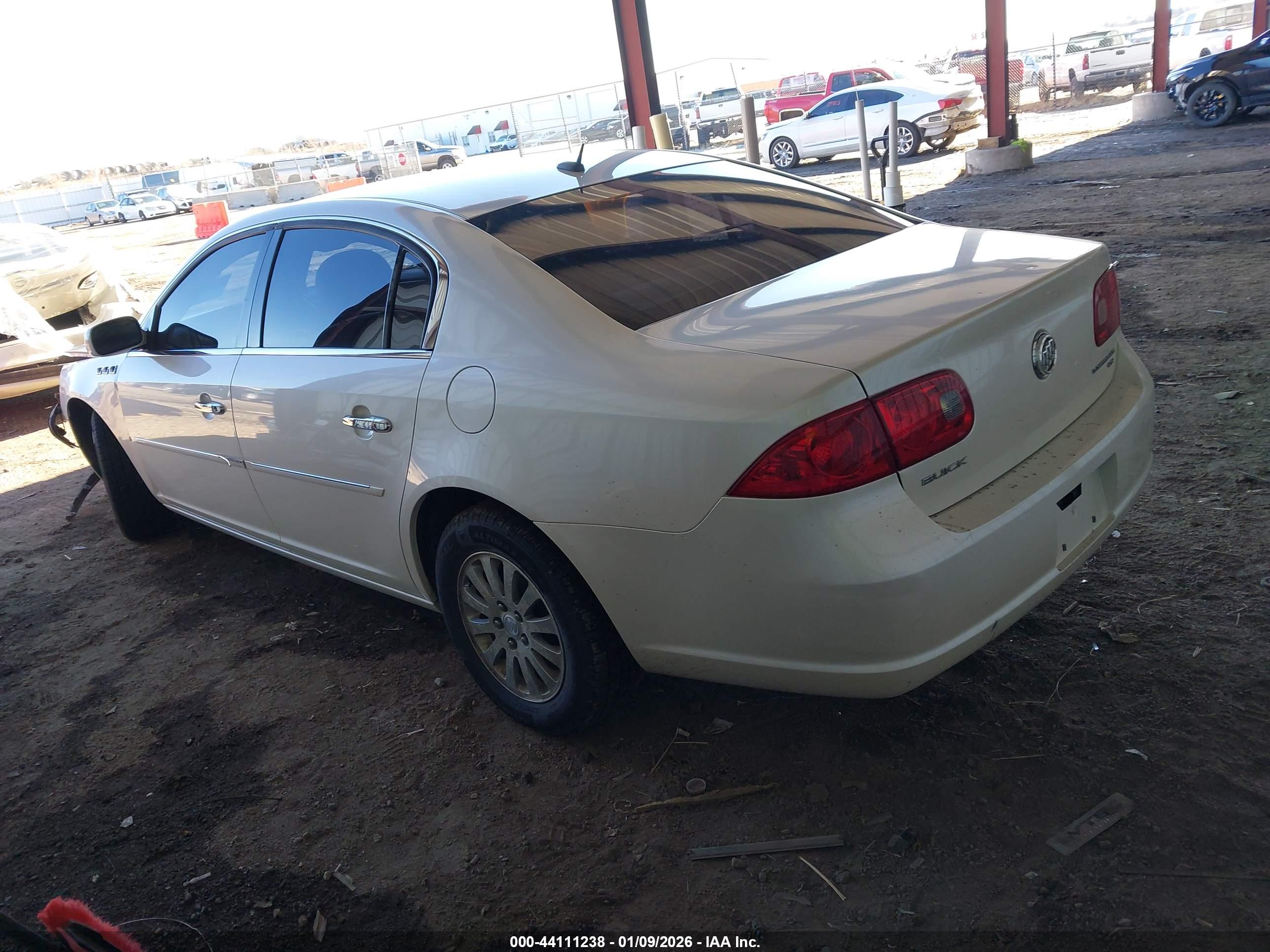 BUICK LUCERNE image 3