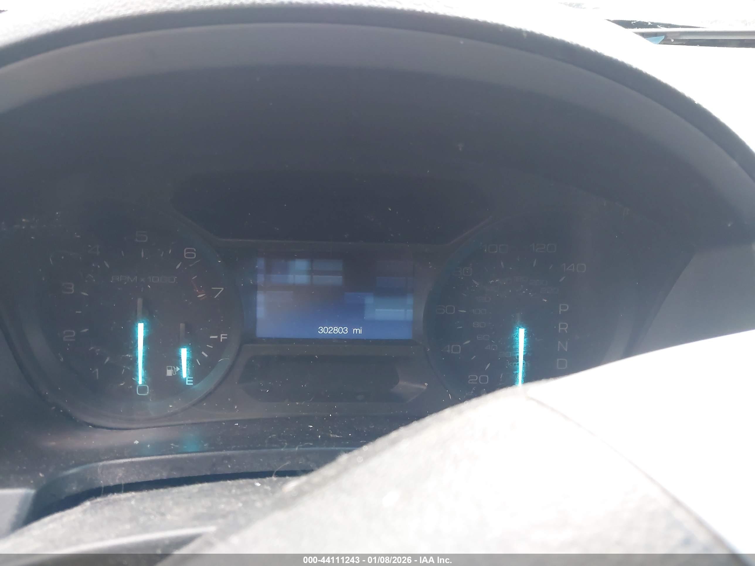 FORD EXPLORER image 7