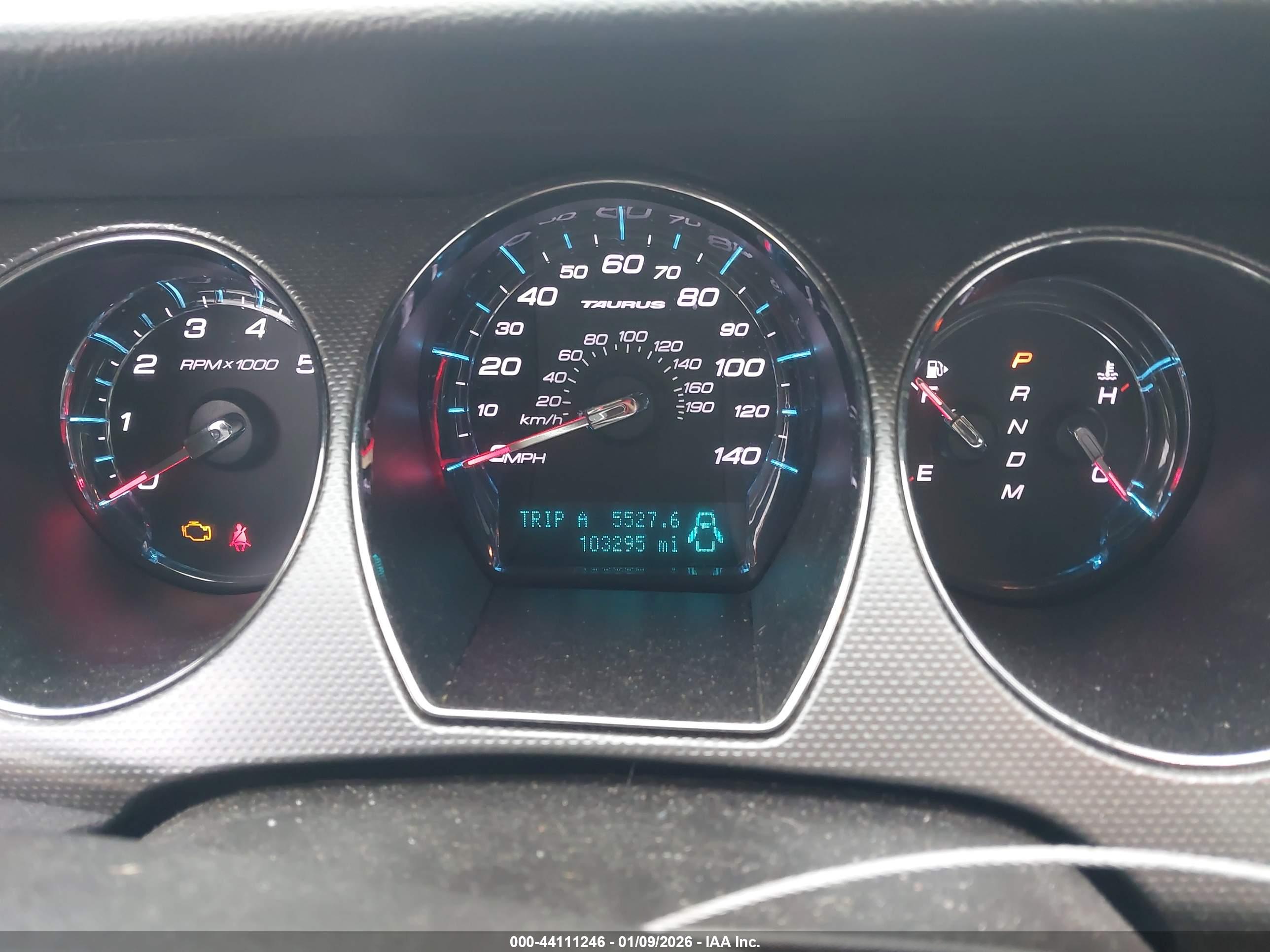 FORD TAURUS image 7